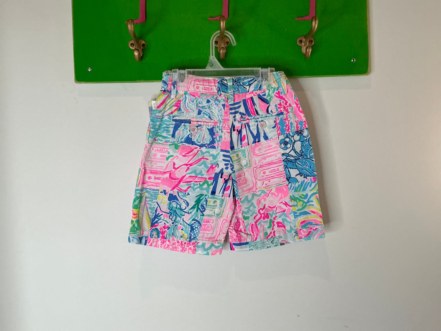 Lilly Pulitzer Kids Short - Size 3