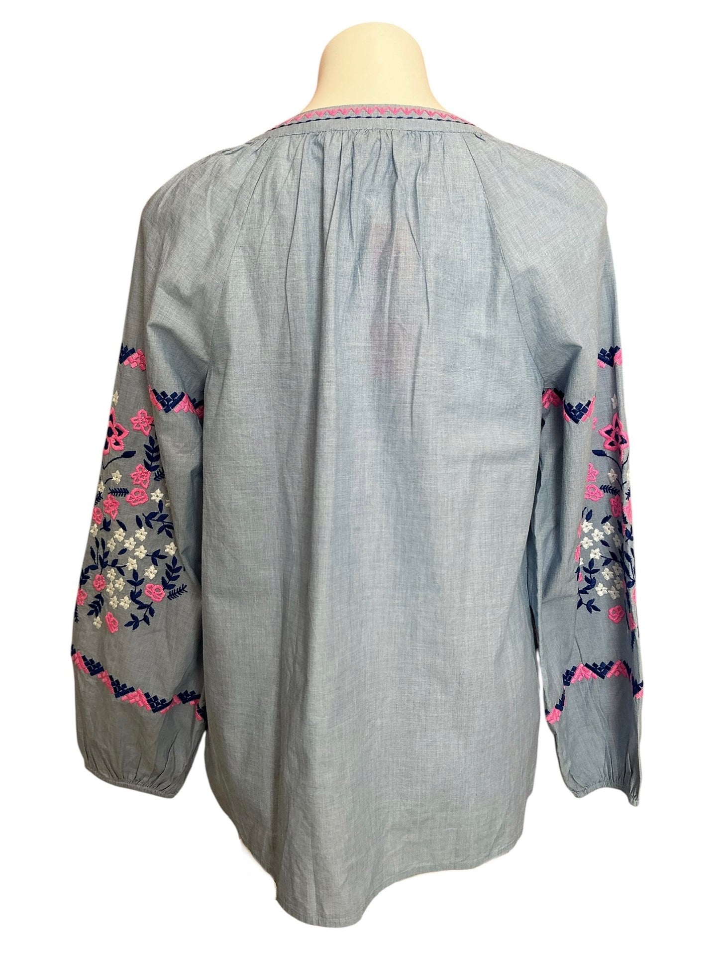 Lilly Pulitzer NWT Keela Top Bluebell Chambray - Size M