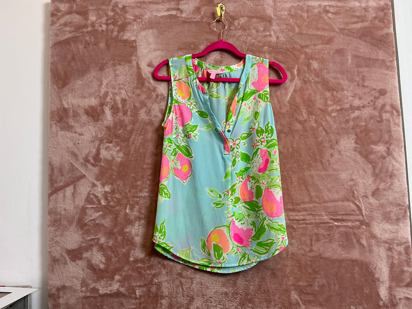 Lilly Pulitzer Top - Size M