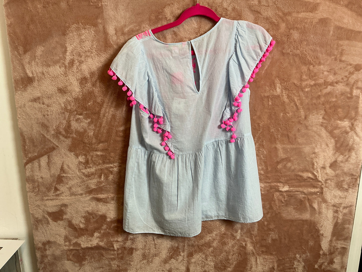 Lilly Pulitzer Top NWT - Raquelle Top - Bluebell Blue - Swiss Dot Bobby Chambray - Size M
