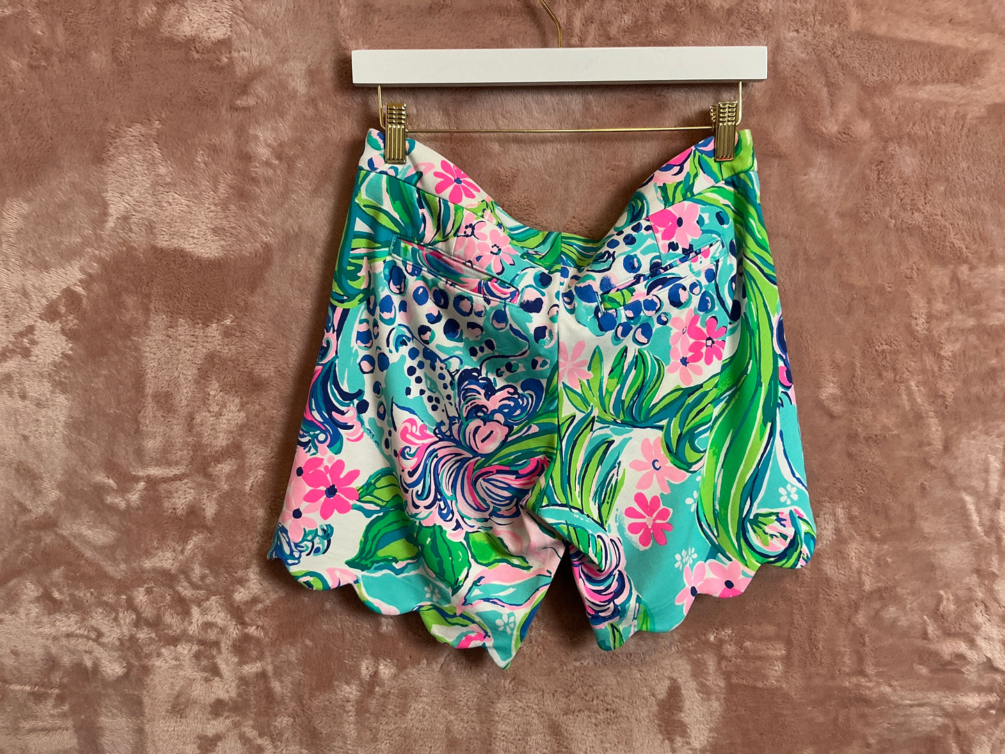 Lilly Pulitzer Short - Size 2
