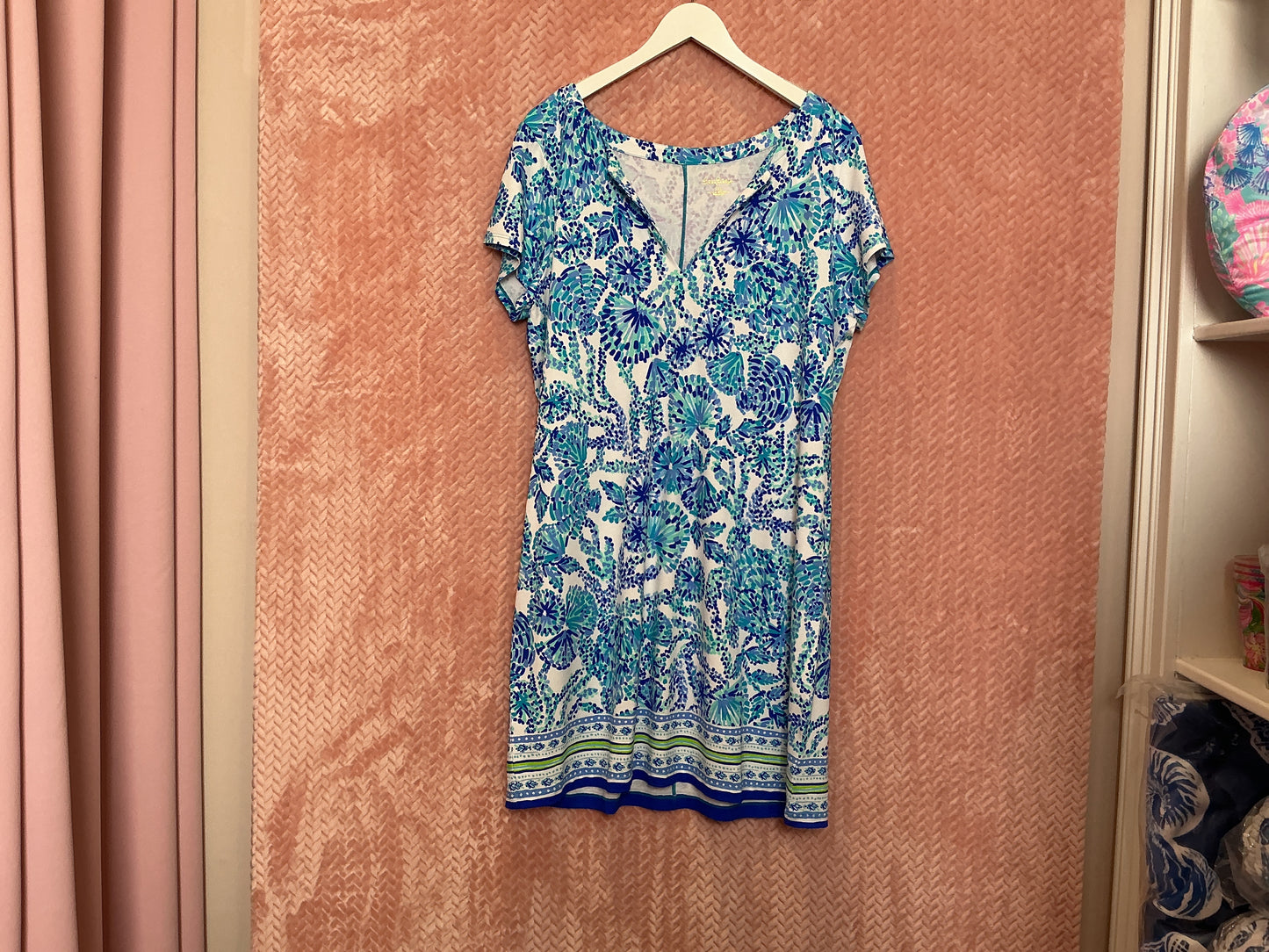 Lilly Pulitzer NWT UPF 50+ Sophiletta Dress Shell Me You Love Me Engineered Dress - Size L