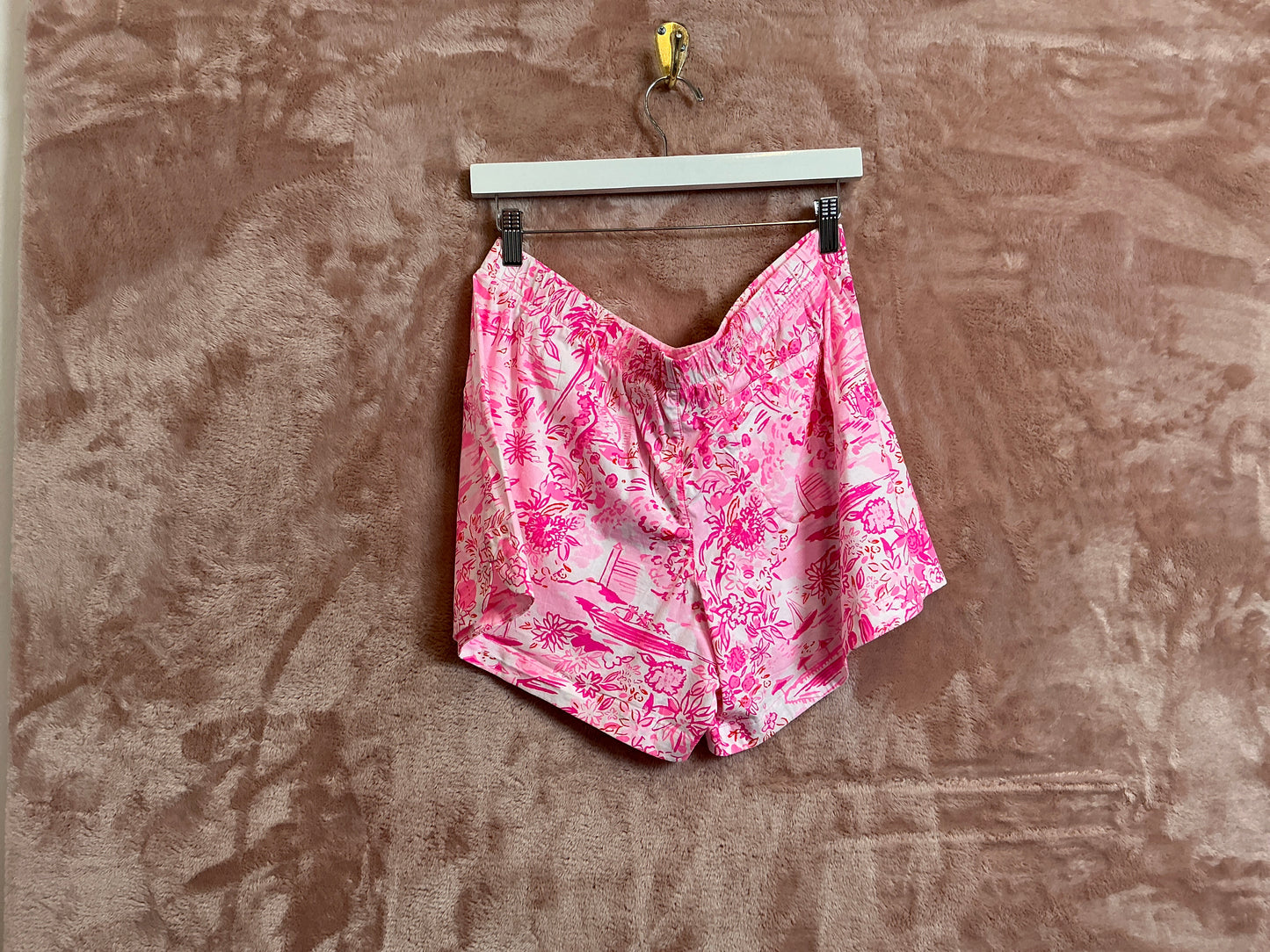 Lilly Pulitzer Short - Size L