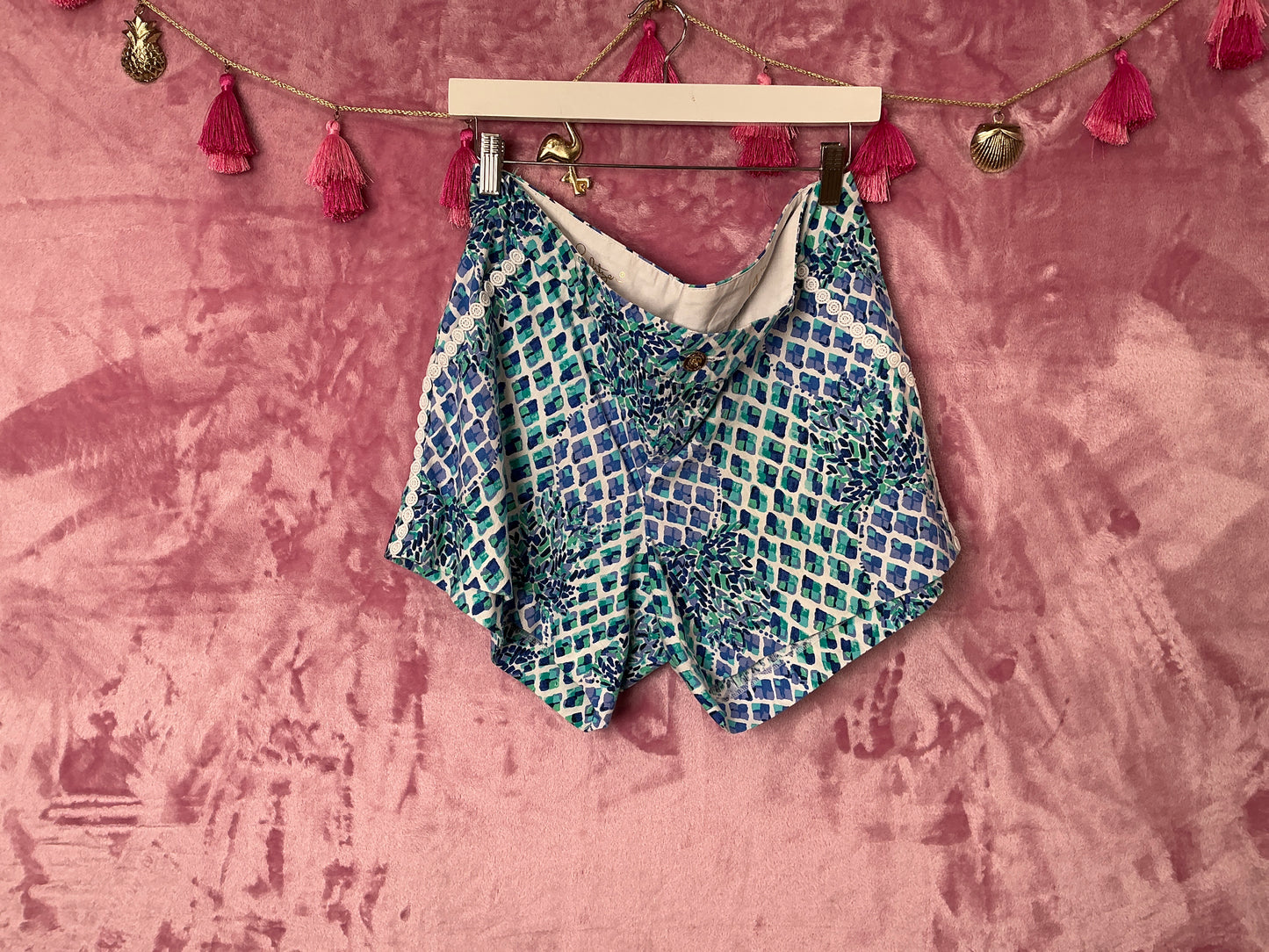 Lilly Pulitzer Short - Size 14