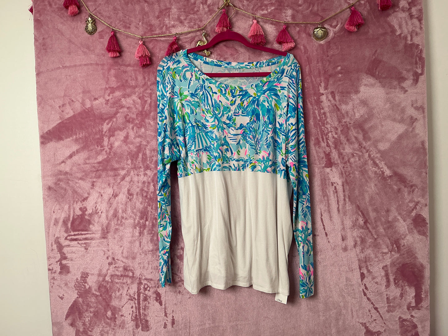 Lilly Pulitzer Long Sleeve Top - Size XL