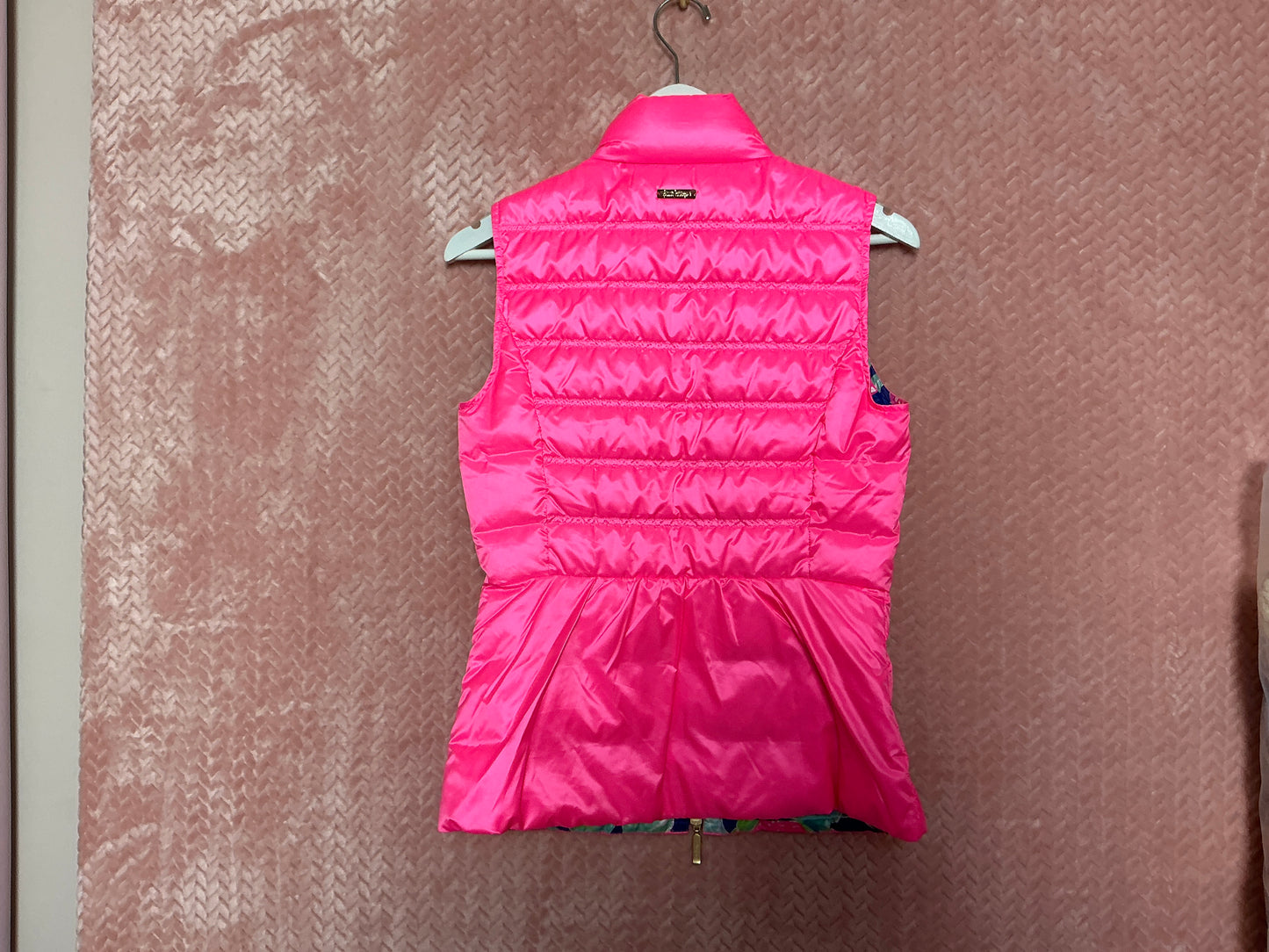 Lilly Pulitzer NWT Elana Puffer Vest Pink Sunset - Size XS