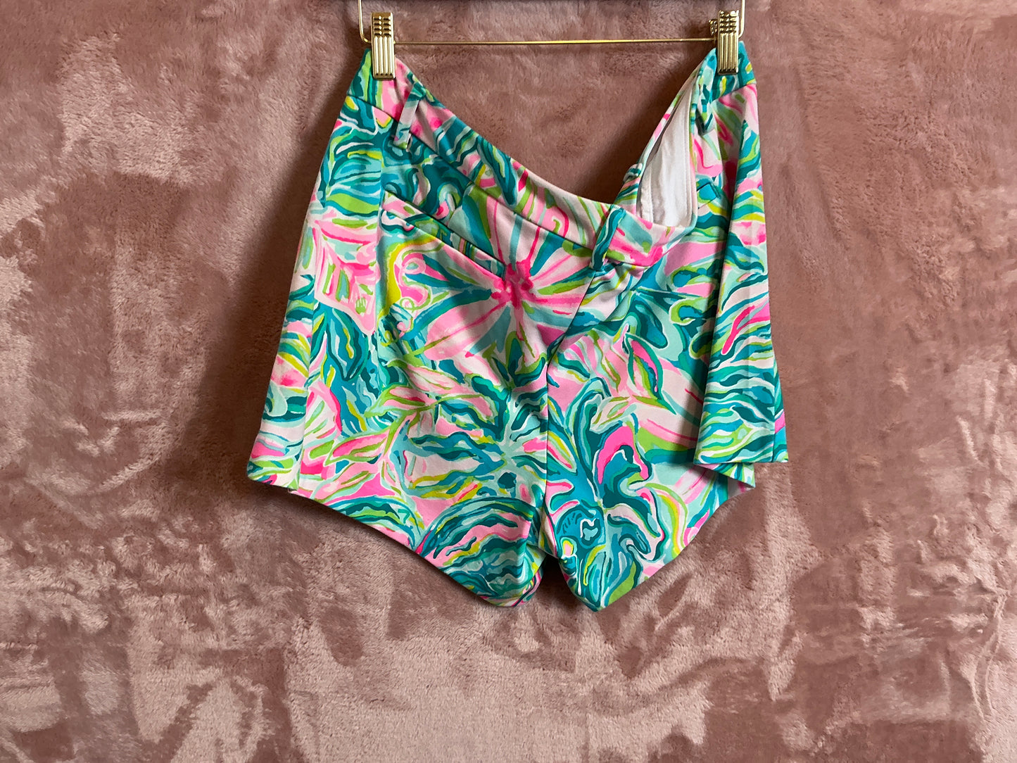 Lilly Pulitzer Short - Size 16