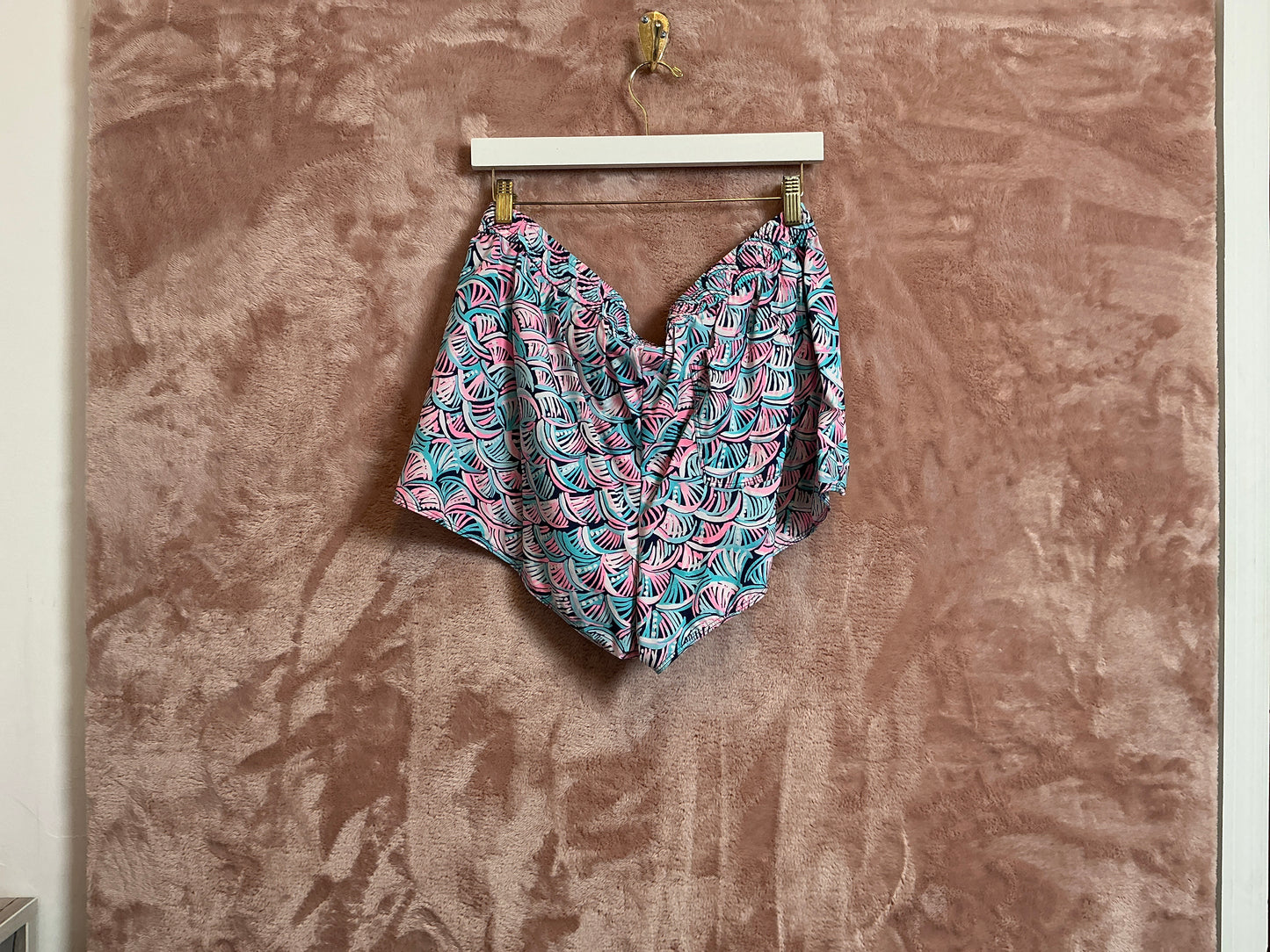 Lilly Pulitzer Short - Size XL