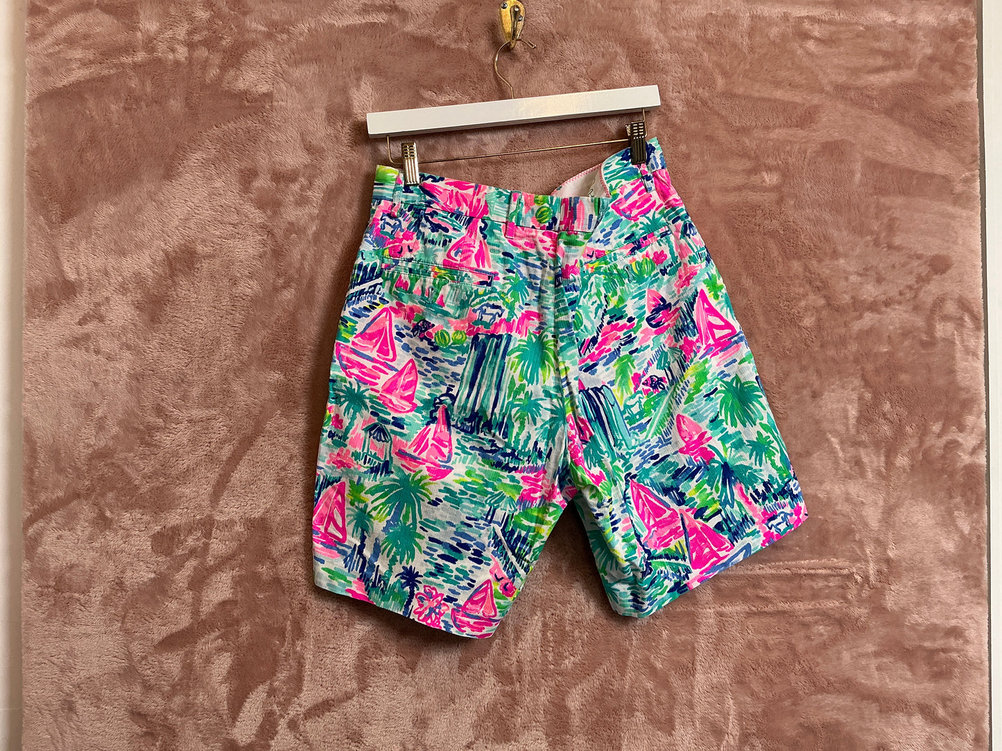Lilly Pulitzer Men Short - Size 34