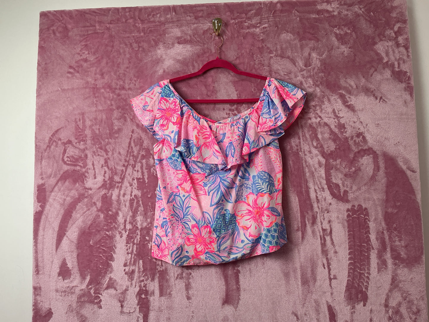 Lilly Pulitzer Short Sleeve Top - Size S