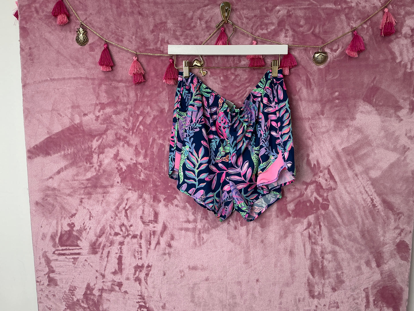 Lilly Pulitzer Short - Size XL