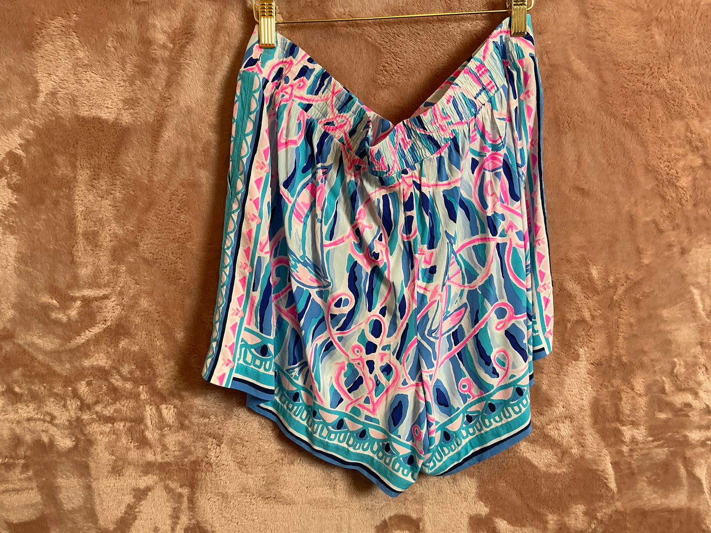 Lilly Pulitzer Short - Size XL
