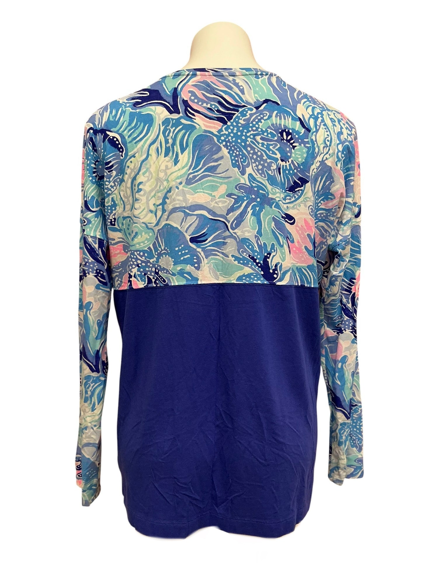 Lilly Pulitzer Finn V Neck Top Saltwater Blue Shade Seekers - Size M
