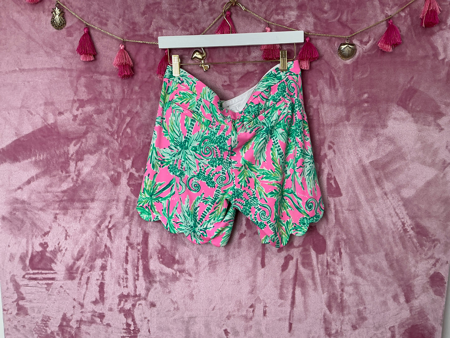 Lilly Pulitzer Short - Size 6
