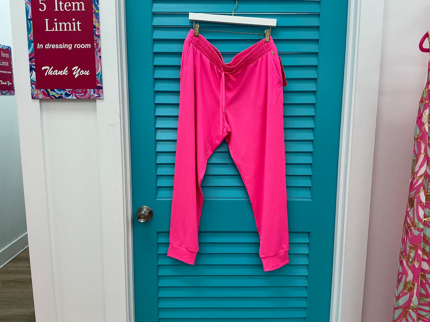 Lilly Pulitzer NWT Lillabeth UPF 50+ Pant Roxie Pink - Size L