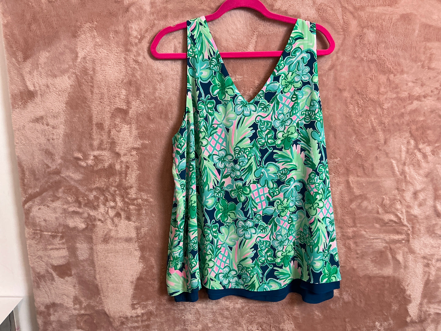 Lilly Pulitzer Top - Size XL