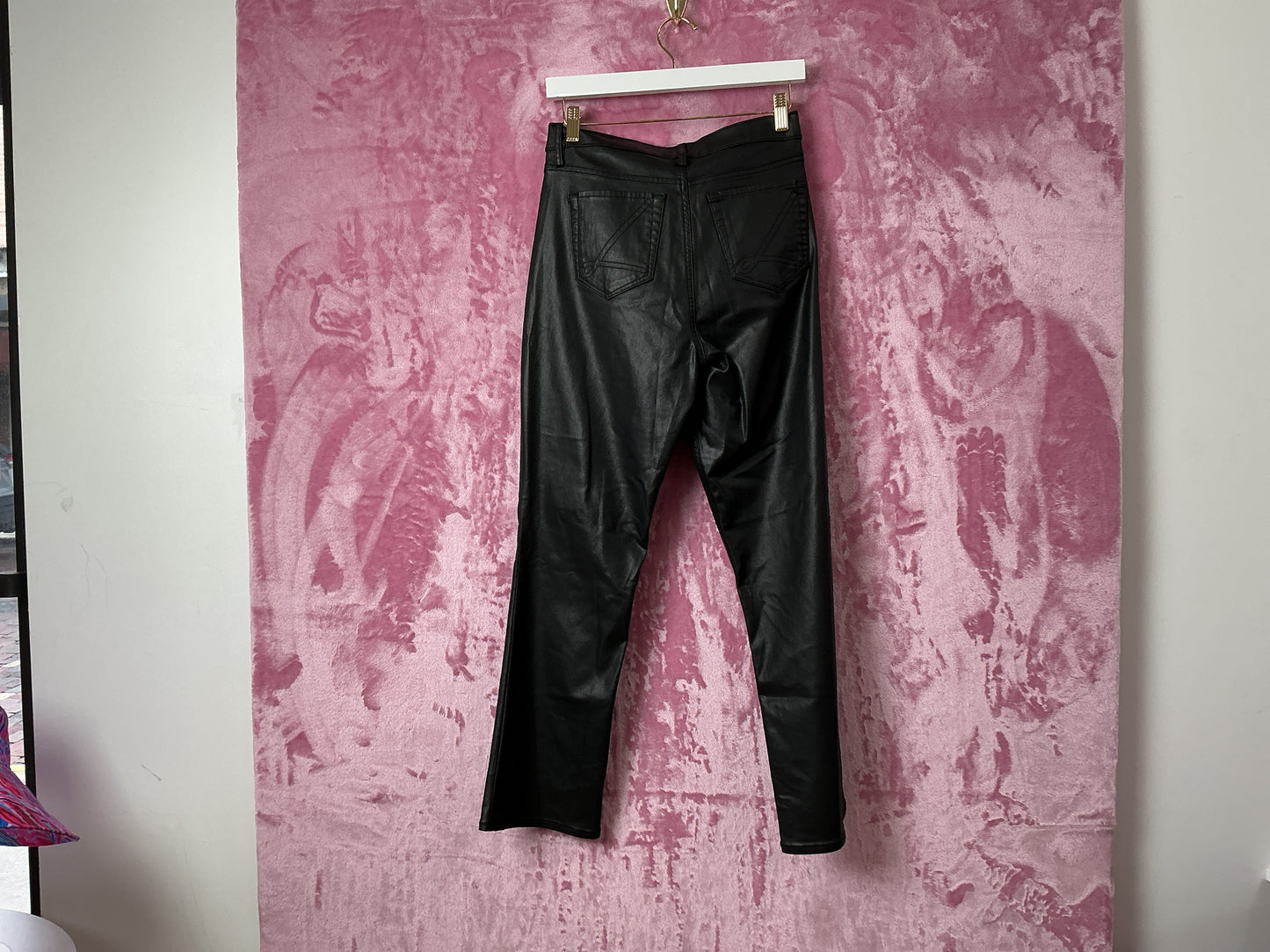 Lilly Pulitzer NWT Liza Coated Crop Flare Noir - Size 8