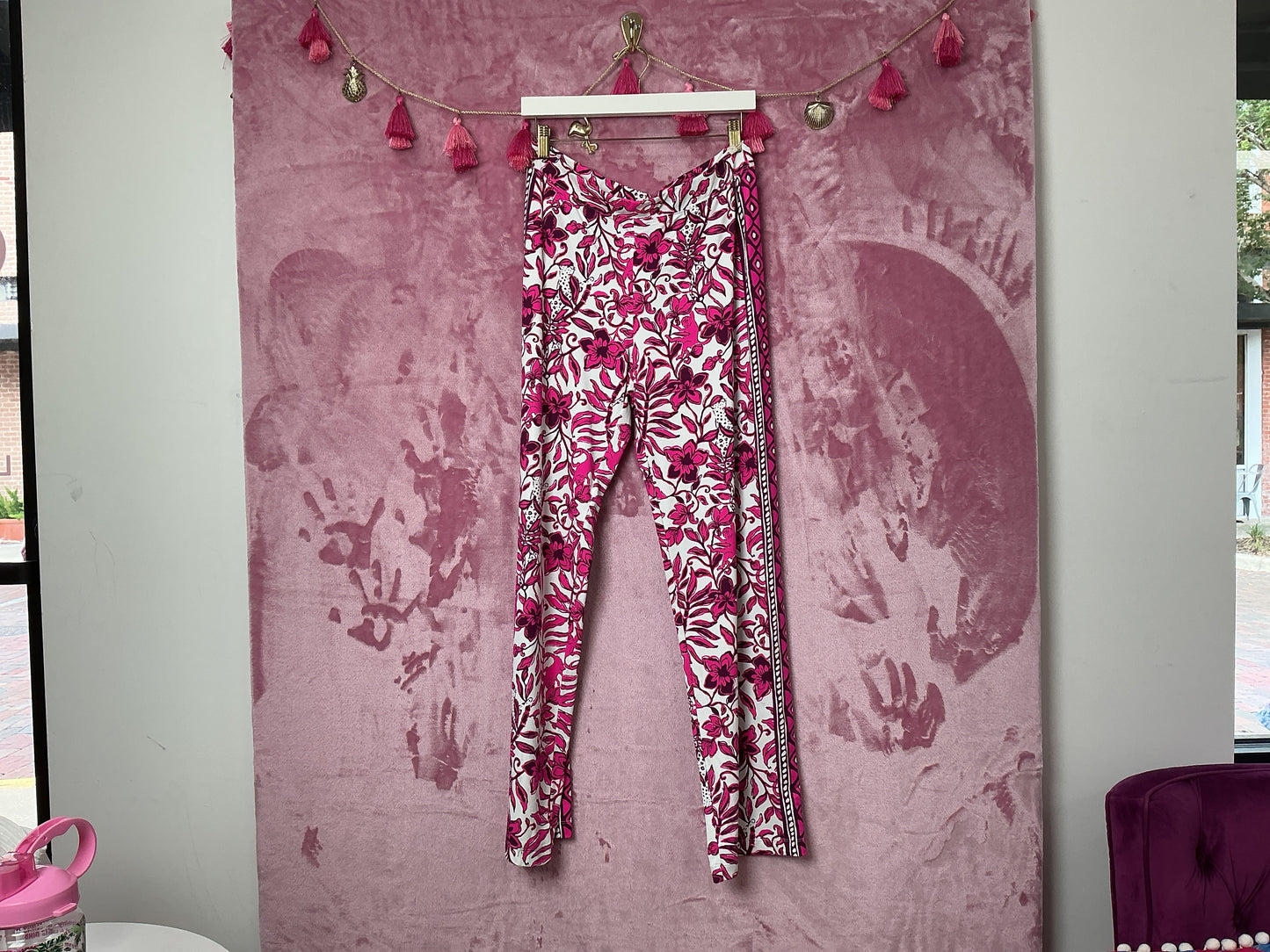 Lilly Pulitzer NWT Grenada UPF 50+ Knit Pant Elder Flower Blossom Lil Escape Plan Engineered Chilly Lilly