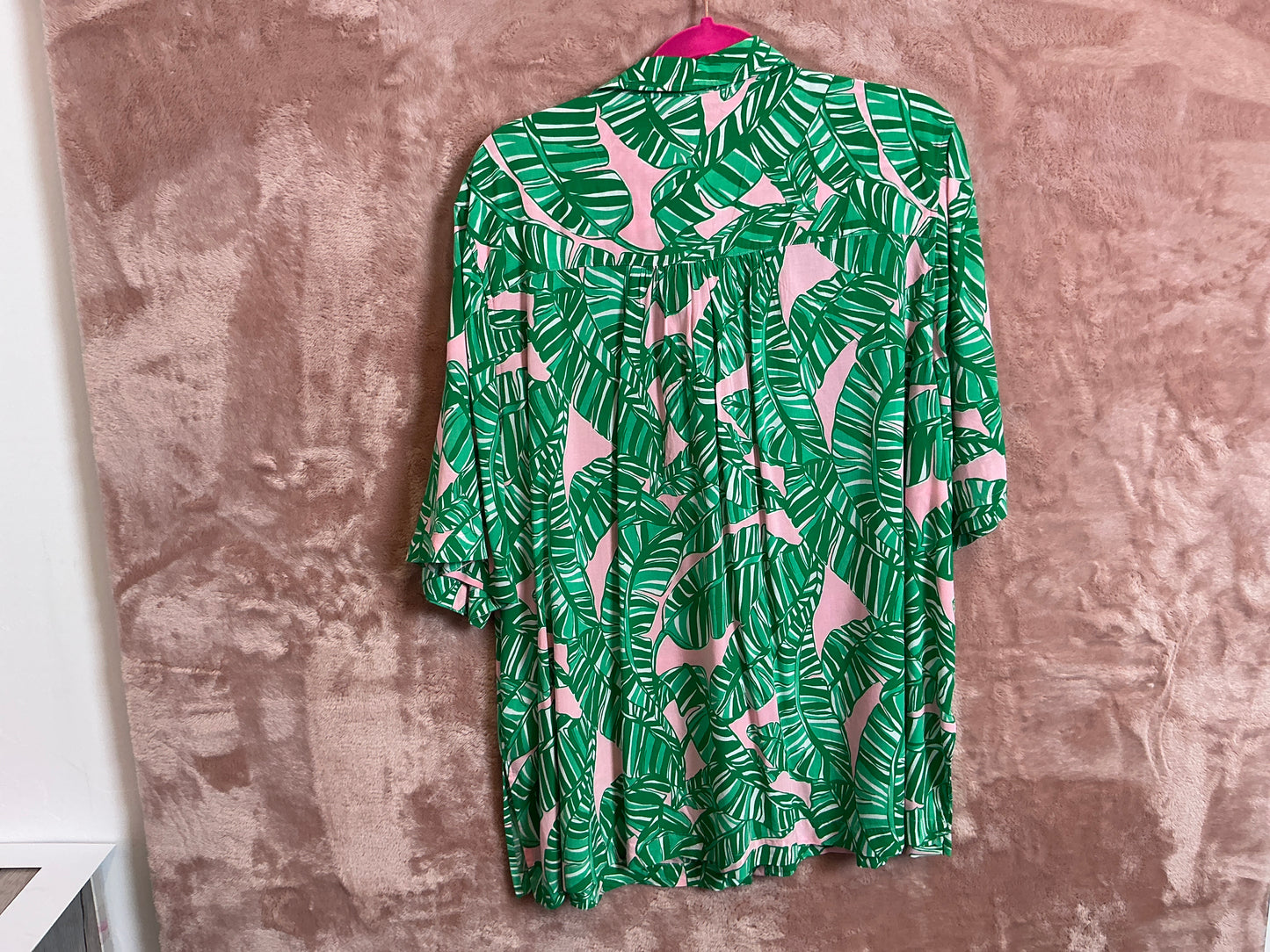 Lilly Pulitzer Top - Size XL