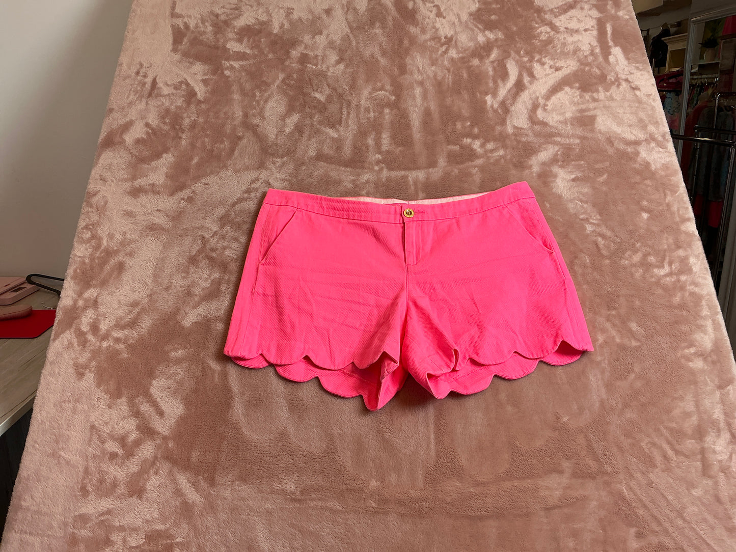 Lilly Pulitzer Shorts - Size 16