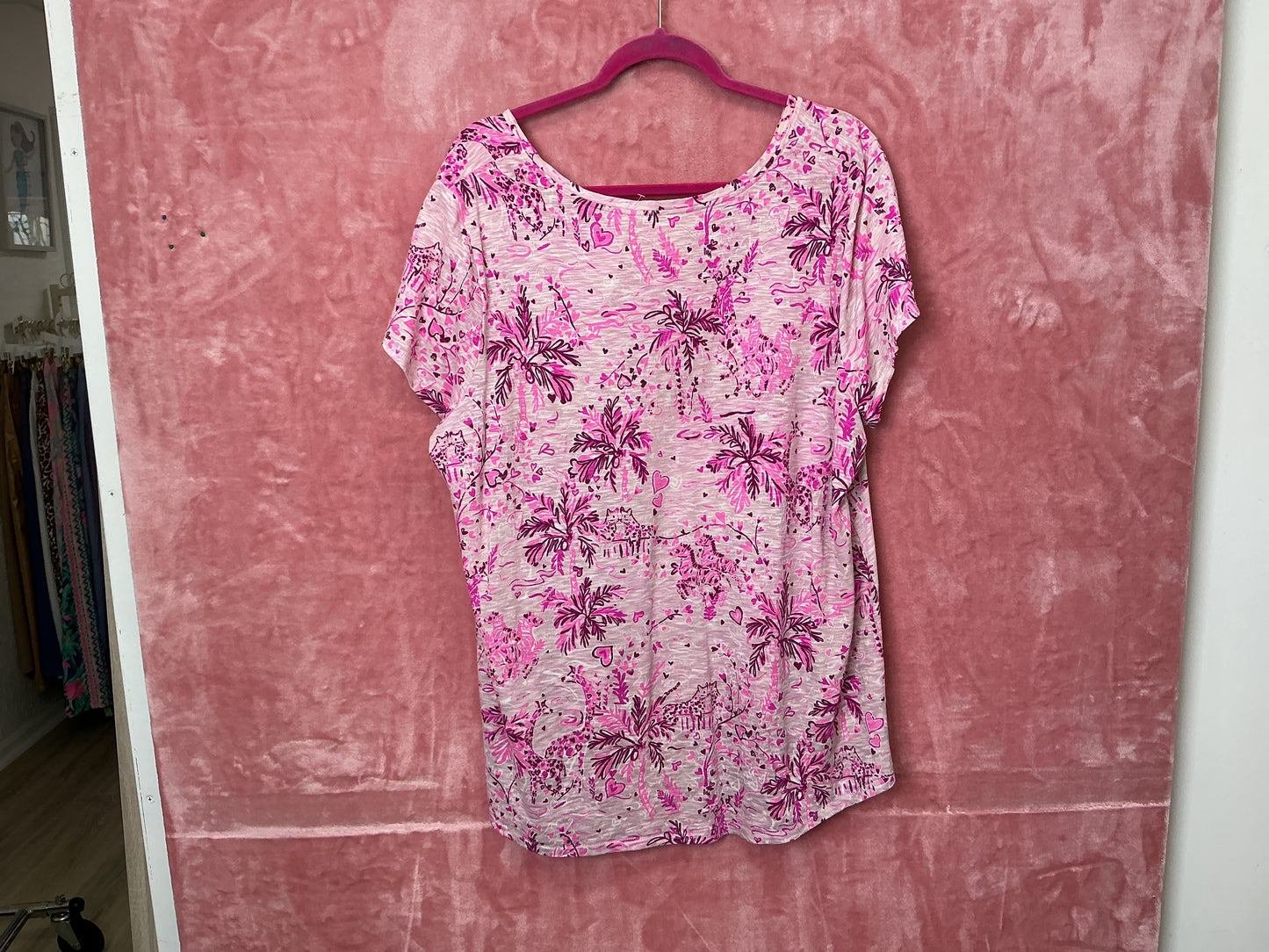 Lilly Pulitzer Short Sleeve Top - Size XXL