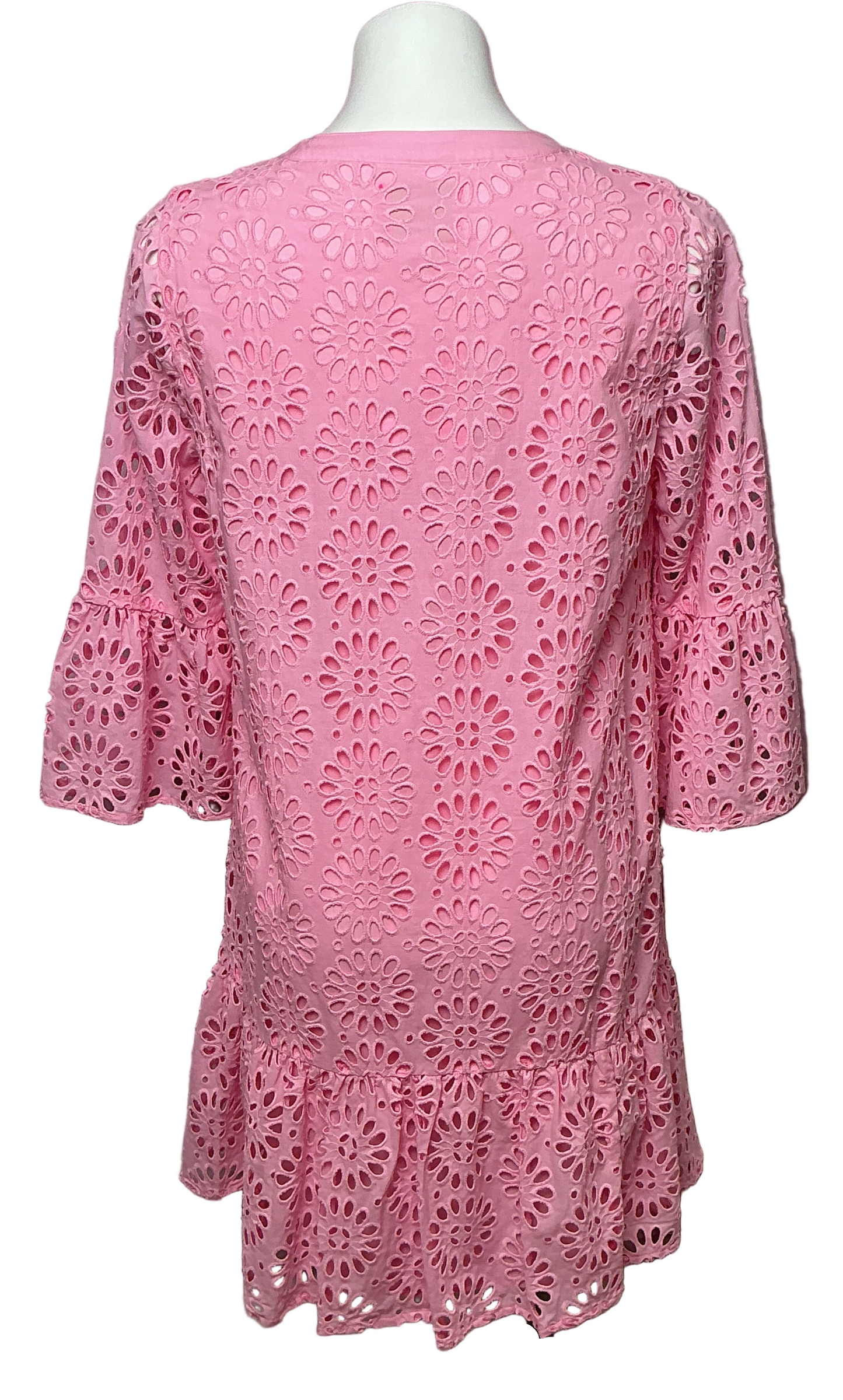 Lilly Pulitzer NWT - Bekah 3/4 Sleeve Eyelet - Peony Pink Oversized Pinwheel Eye - Size M