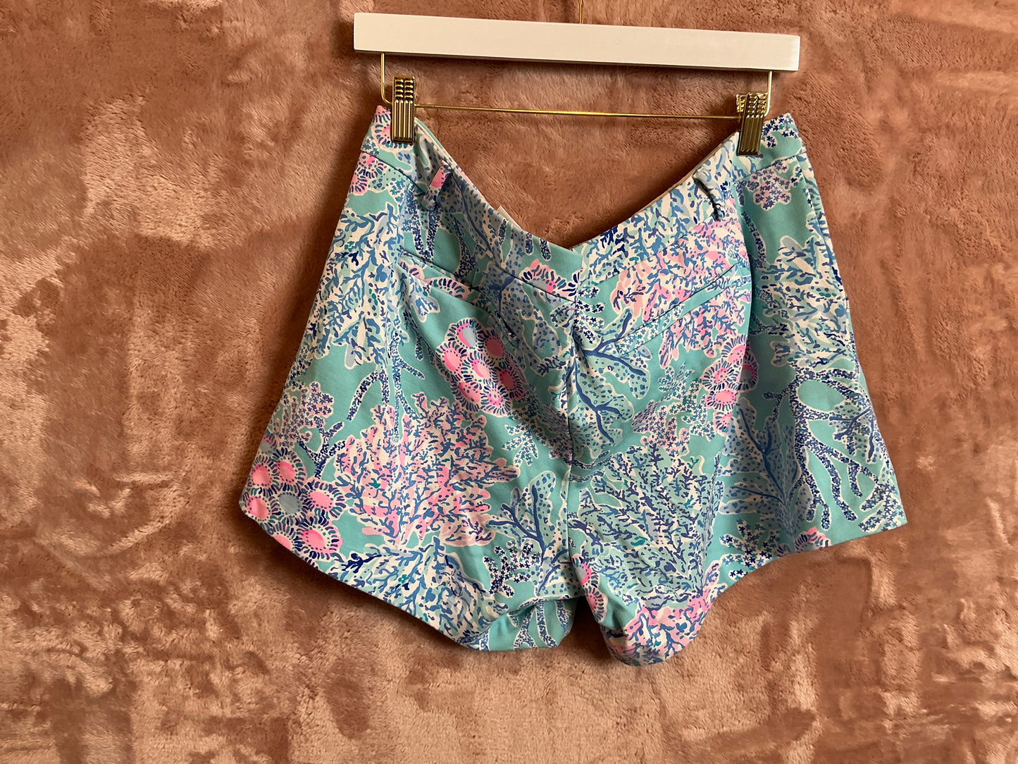 Lilly Pulitzer Short - Size 16