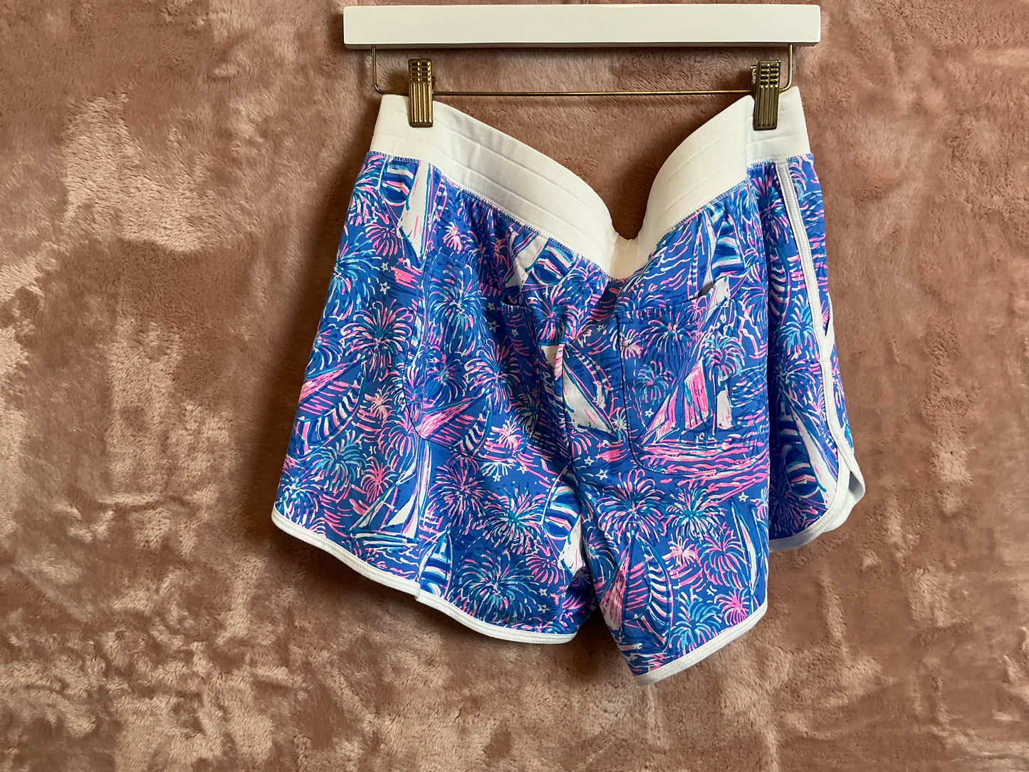 Lilly Pulitzer Short NWT - Trysta Knit Short - Boca Blue - It’s A Sailabration - Size L