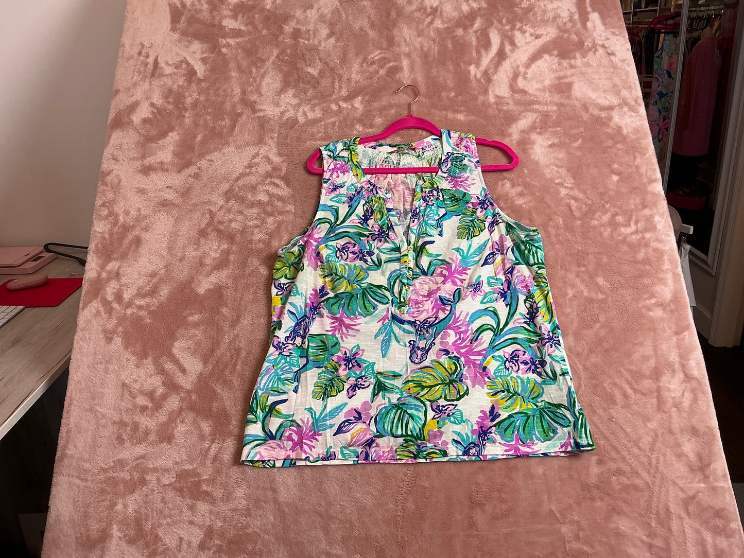 Lilly Pulitzer Top - Size L