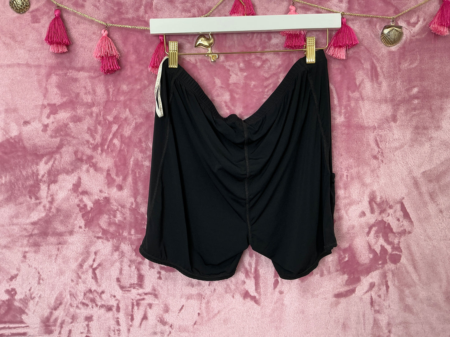 Lilly Pulitzer Short - Size XL