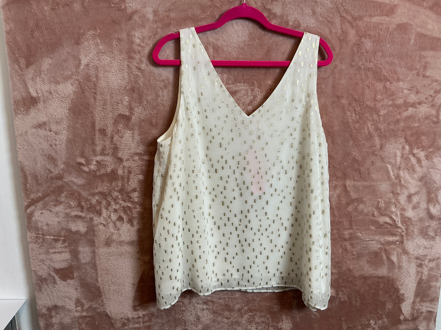 Lilly Pulitzer Top NWT - Florin Straight Hem - Coconut - Viscose Metallic Clip - Size XL