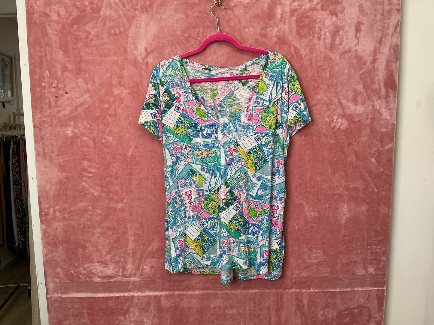 Lilly Pulitzer Short Sleeve Top - Size XL