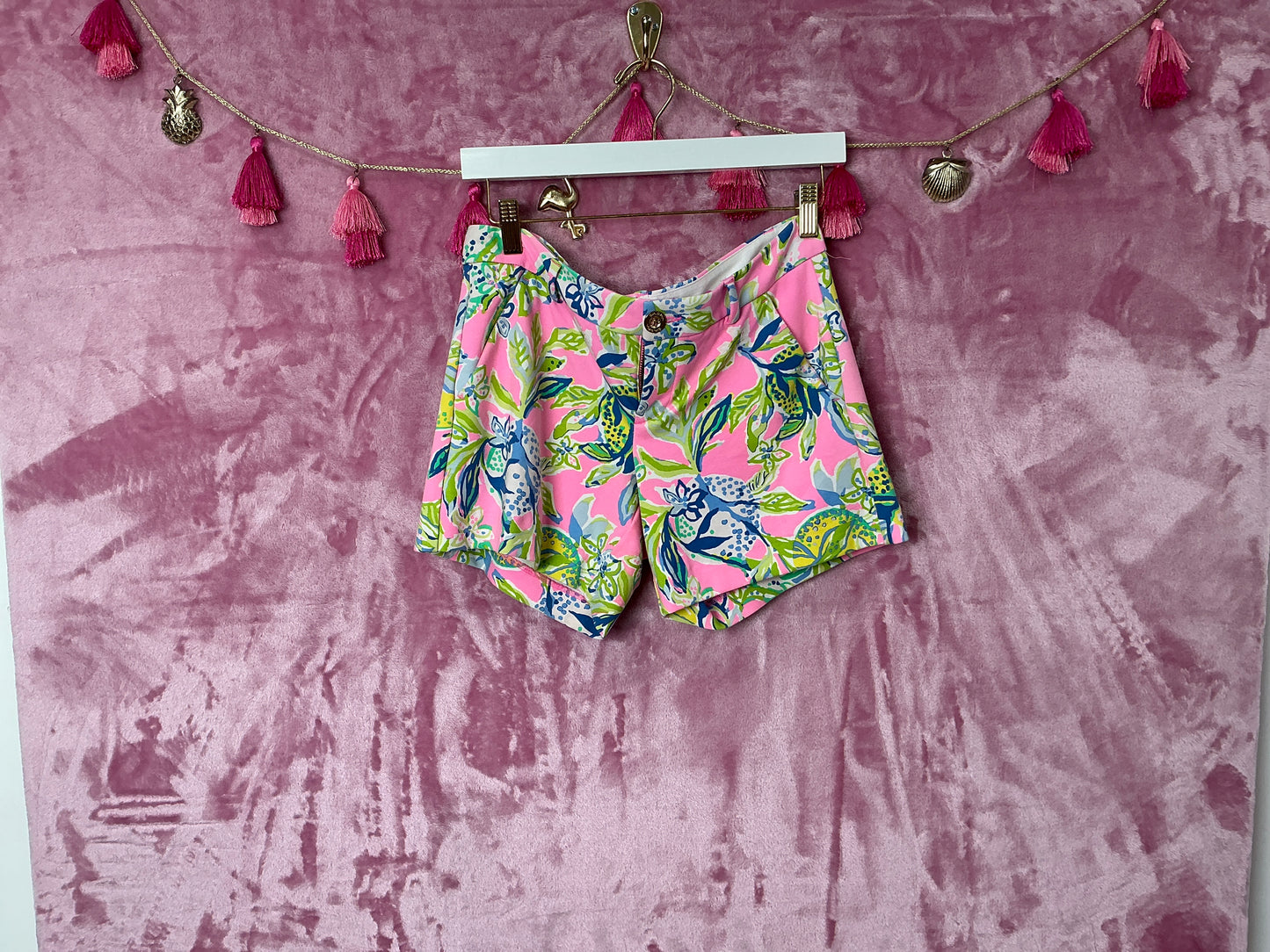 Lilly Pulitzer Short - Size 2