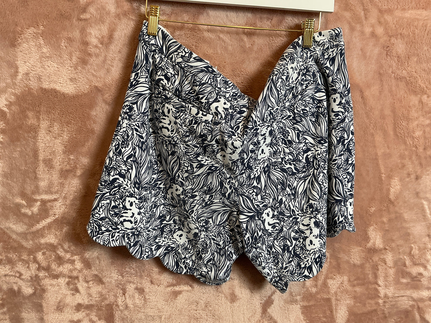 Lilly Pulitzer Short - Size 14