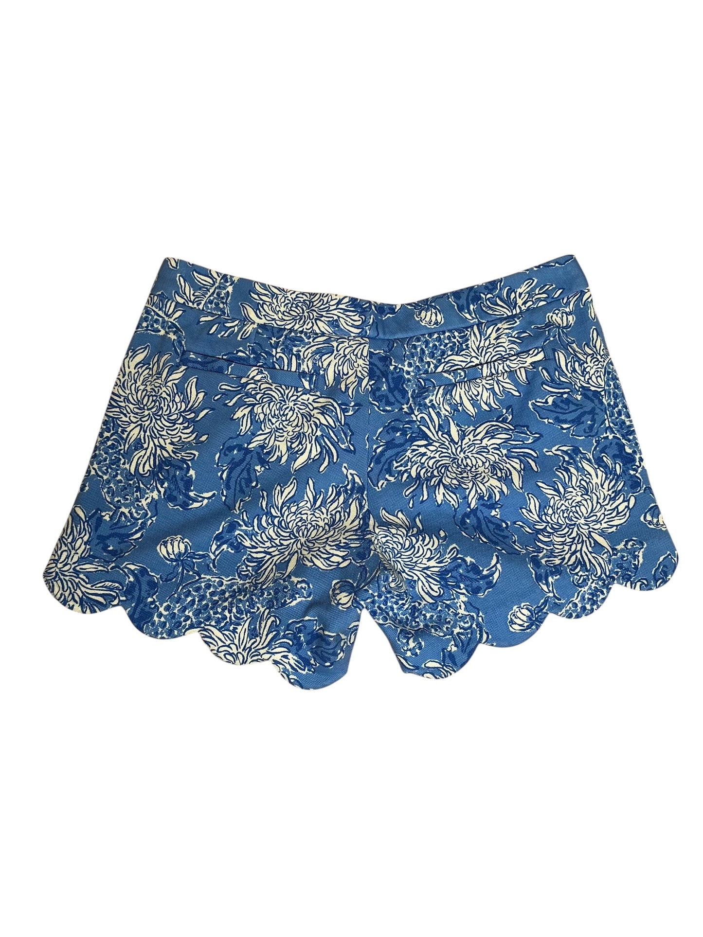 Lilly Pulitzer Buttercup Short Boca Blue Croc And Lock it - Size 6