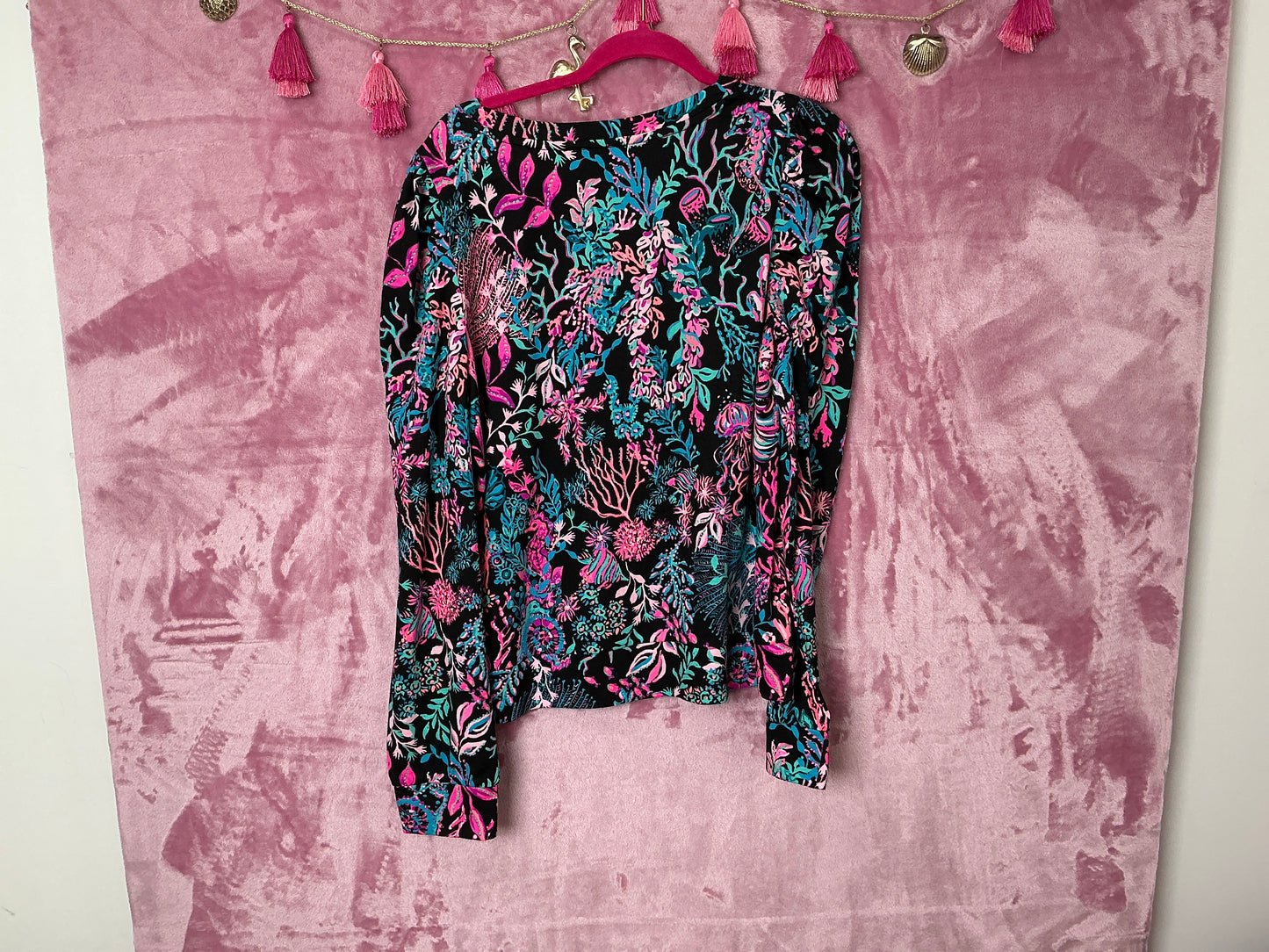 Lilly Pulitzer Sweater NWT - Jansen Sweatshirt - Onyx - Twilight Coral - Size XL