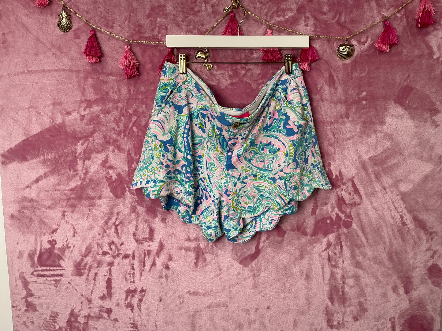 Lilly Pulitzer Short - Size 12