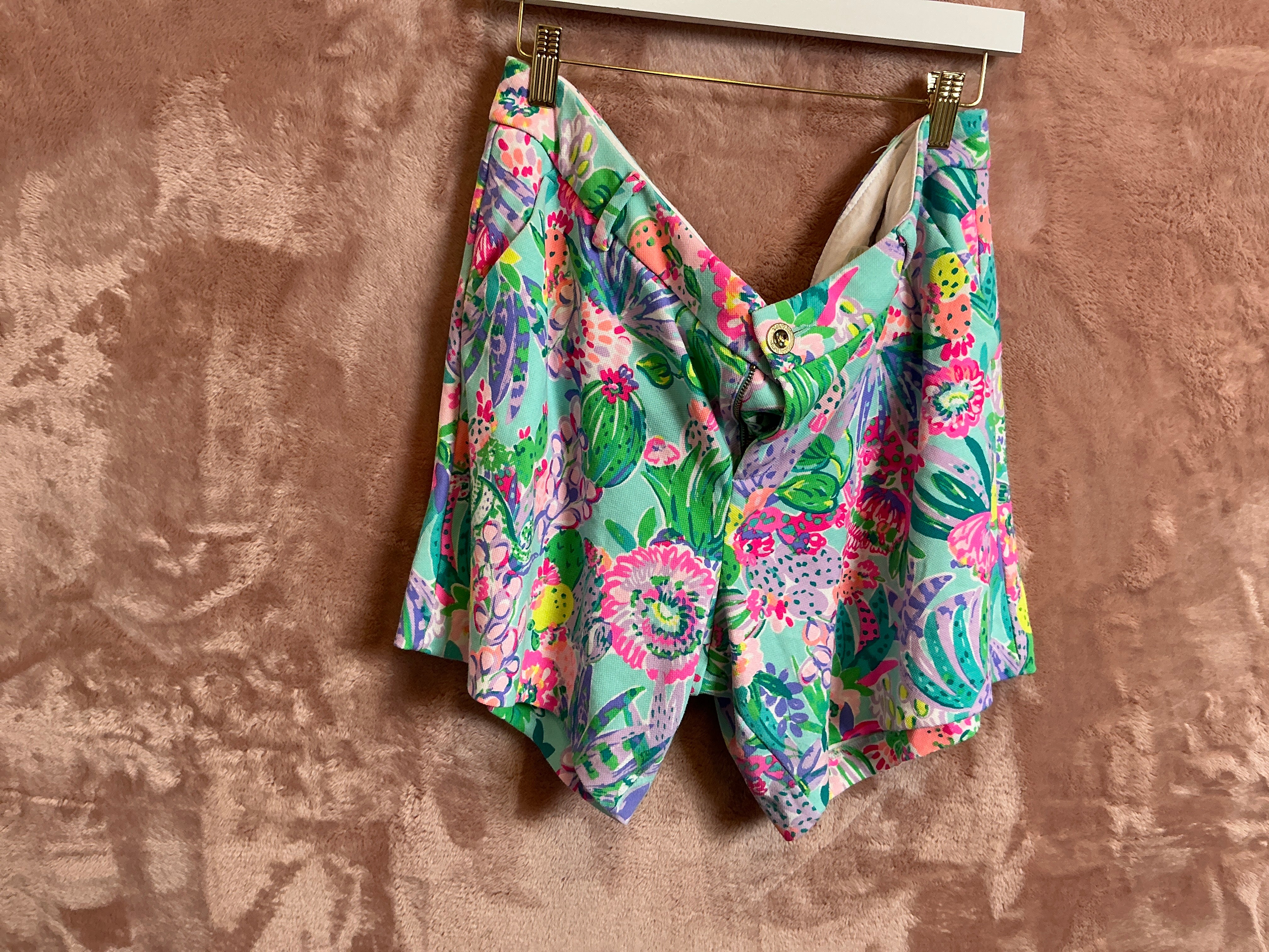 Lilly Pulitzer Short - Size 16