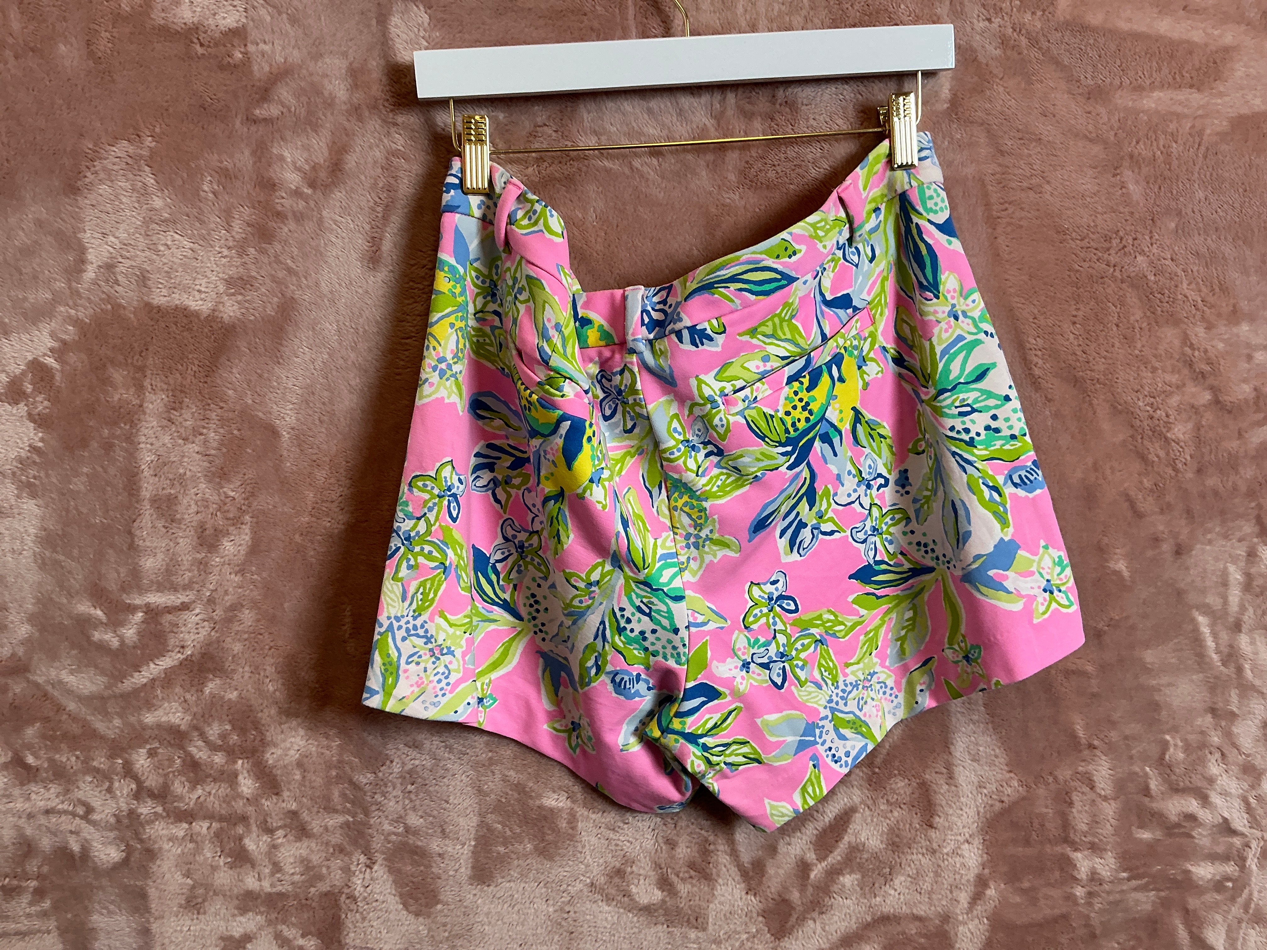 Lilly Pulitzer Short - Size 16