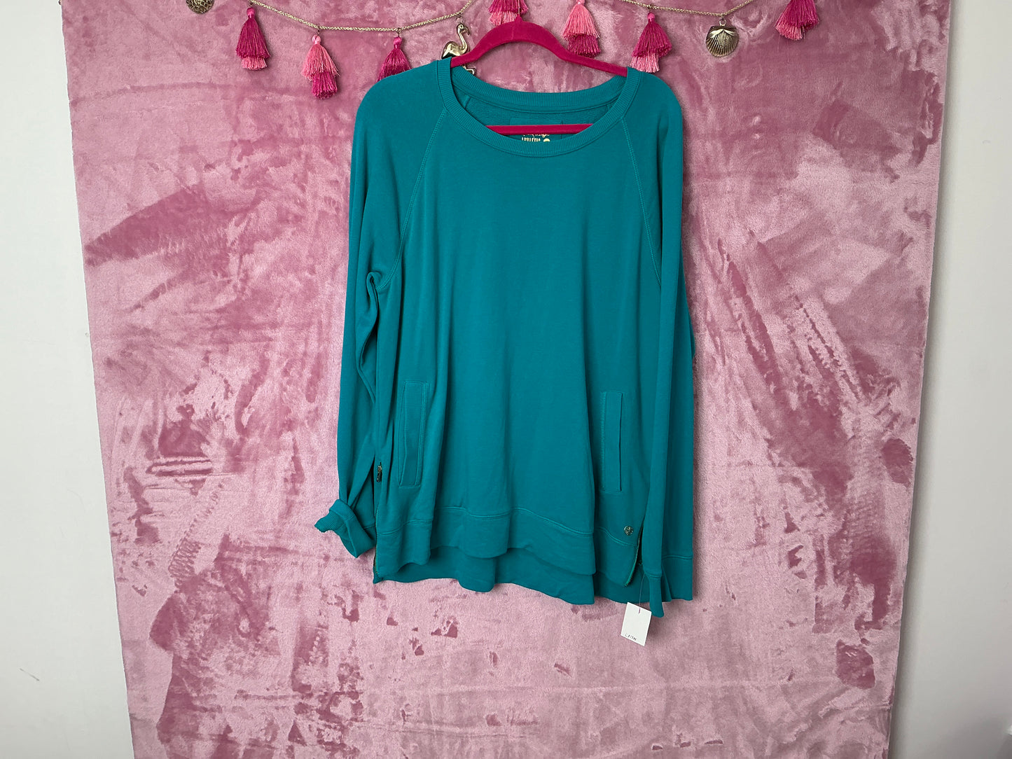 Lilly Pulitzer Sweater - Size XL