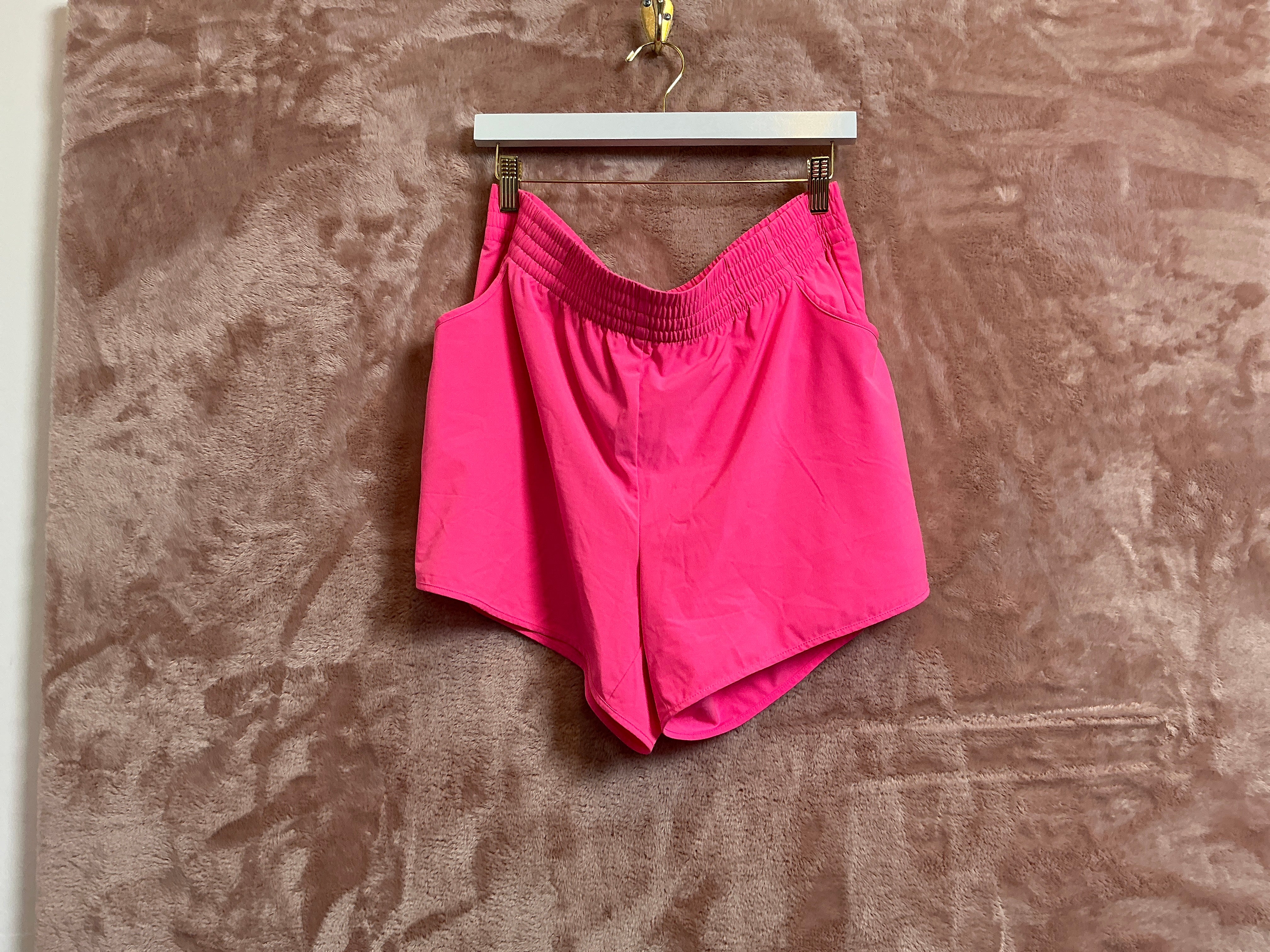 Lilly Pulitzer Short - Size XL