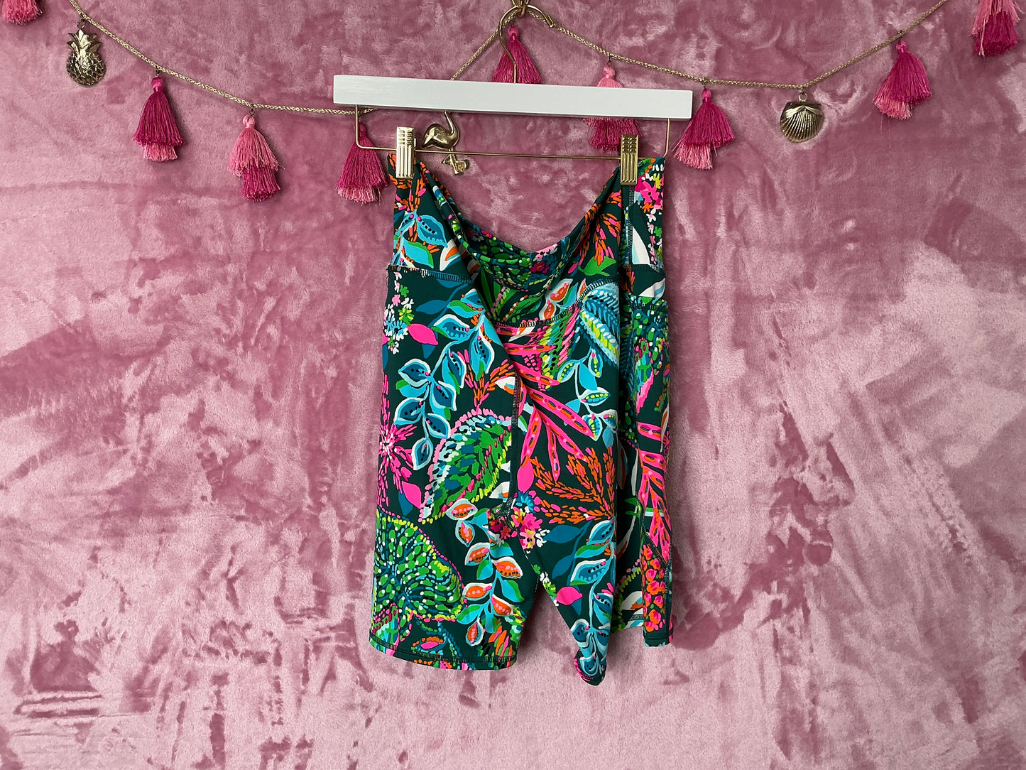 Lilly Pulitzer Short - Size XL