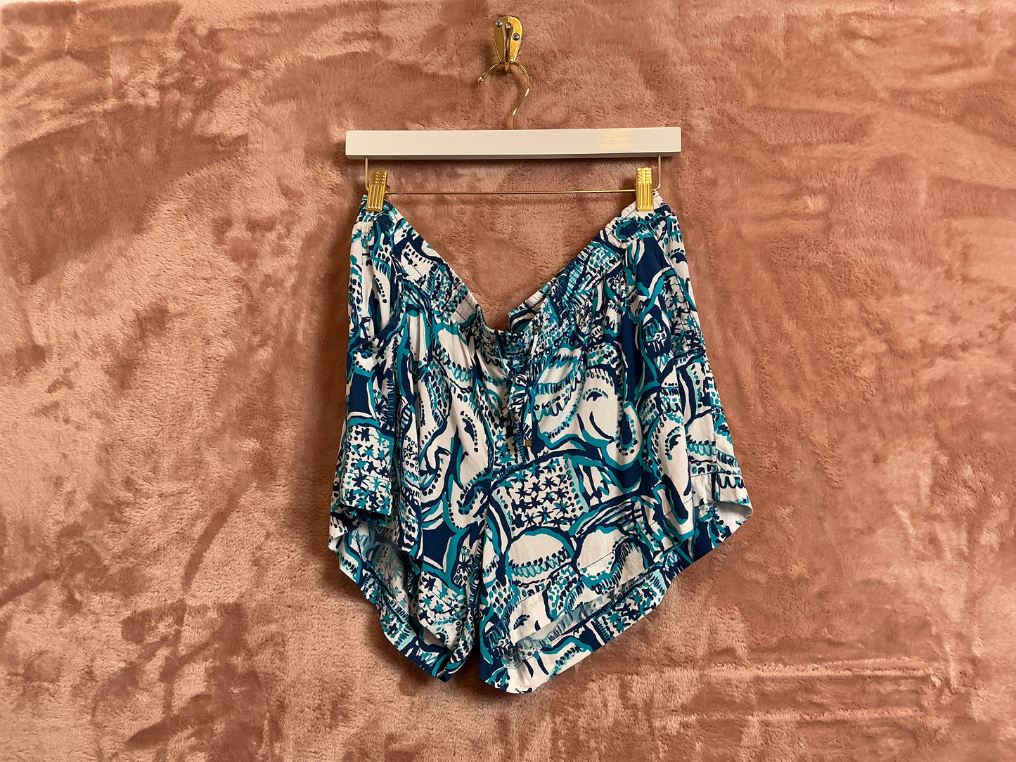 Lilly Pulitzer Short - Size XL