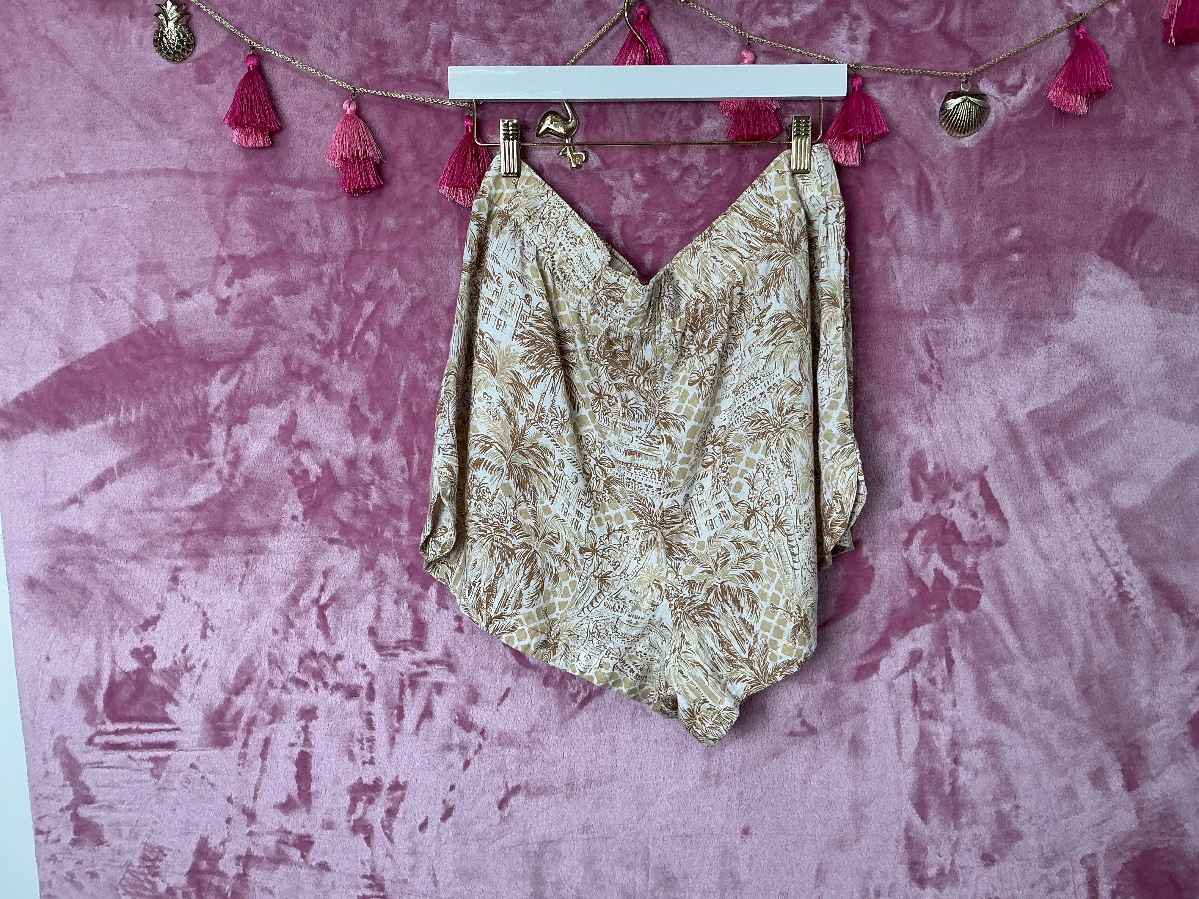 Lilly Pulitzer Short NWT - Elodey Linen Short - Sand Bar - Palm Beach Paradise - Size XL