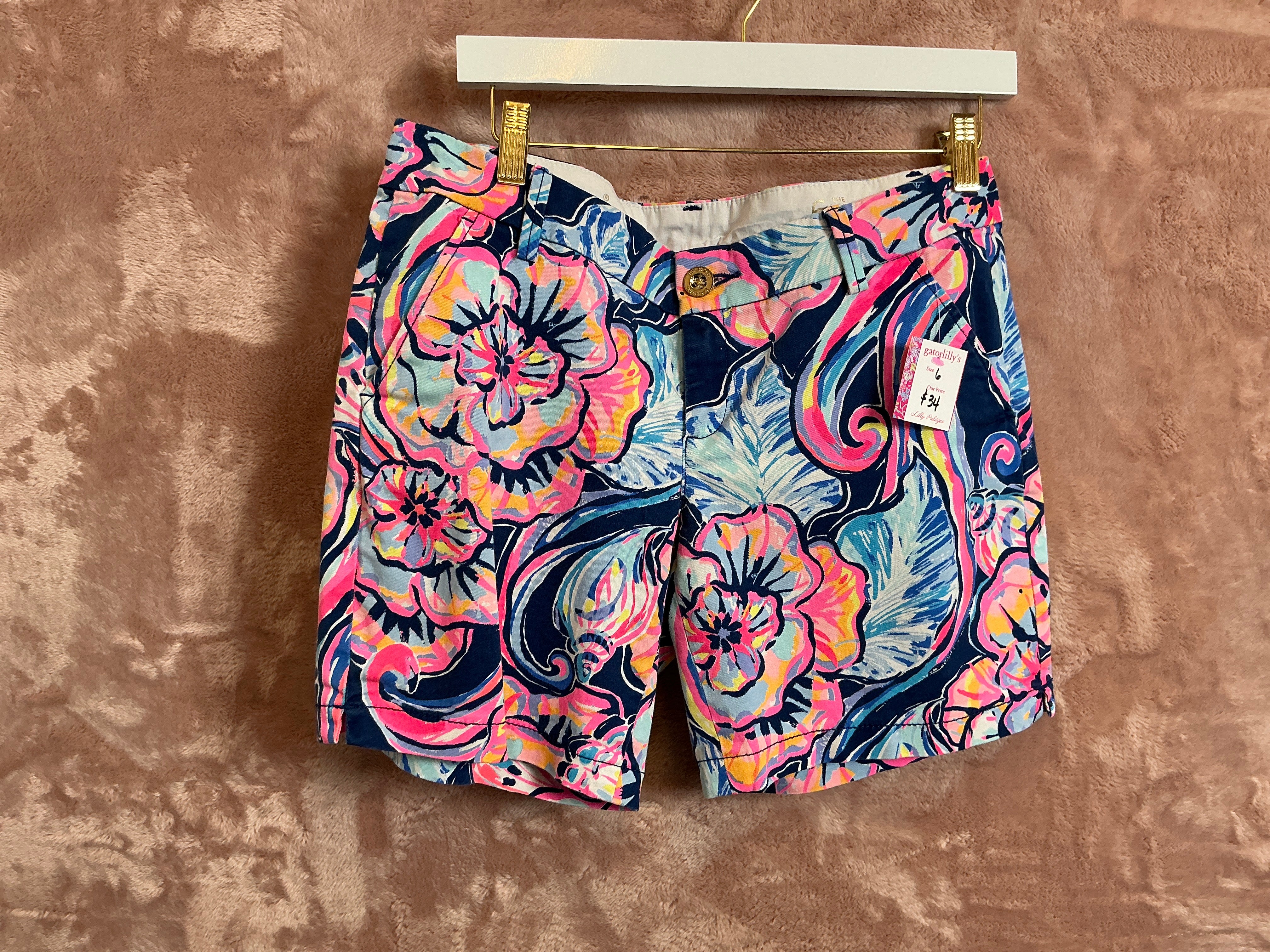 Lilly Pulitzer Short - Size 6