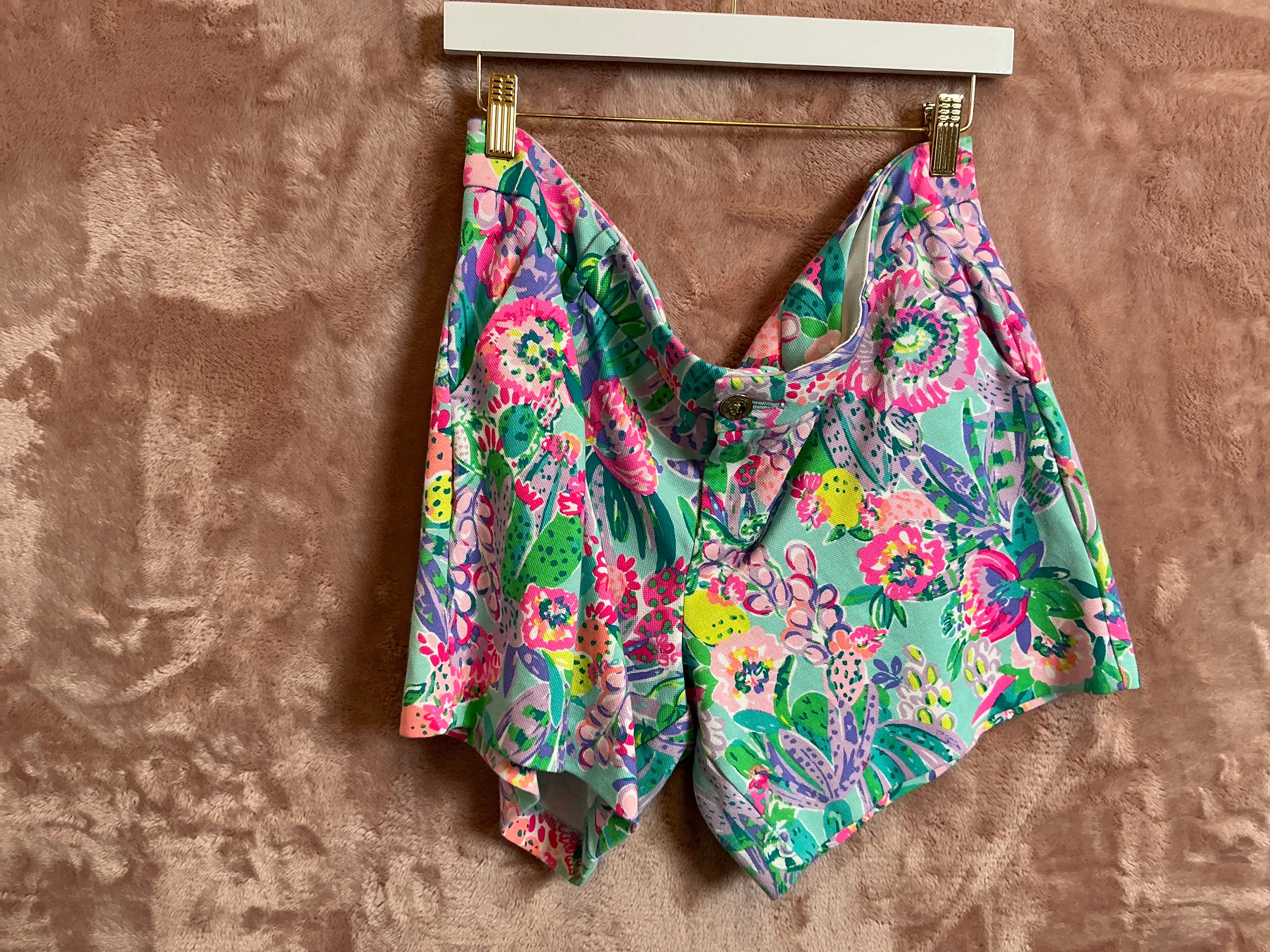 Lilly Pulitzer Short - Size 14