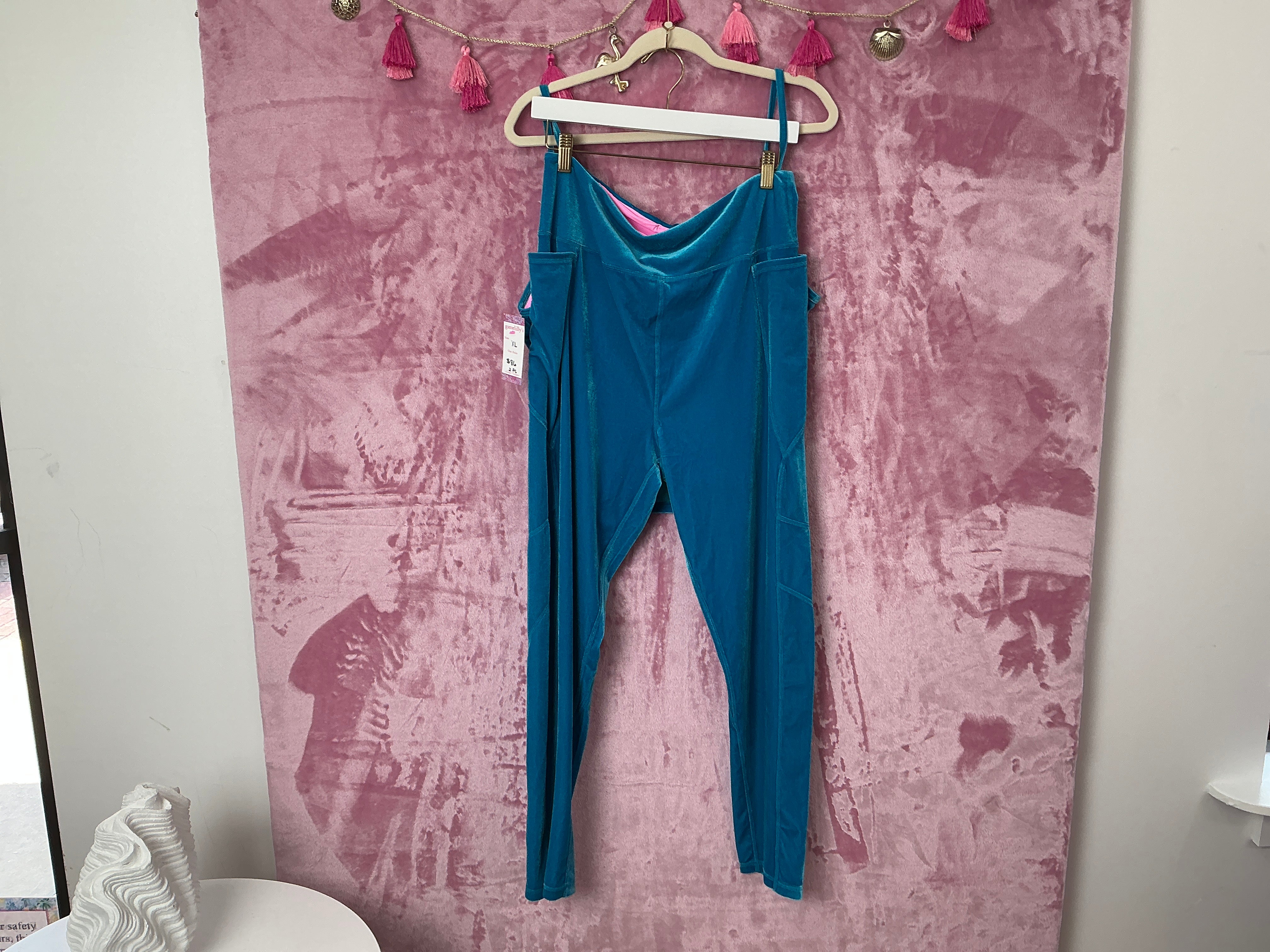 Lilly Pulitzer Two Piece Set - Size XL
