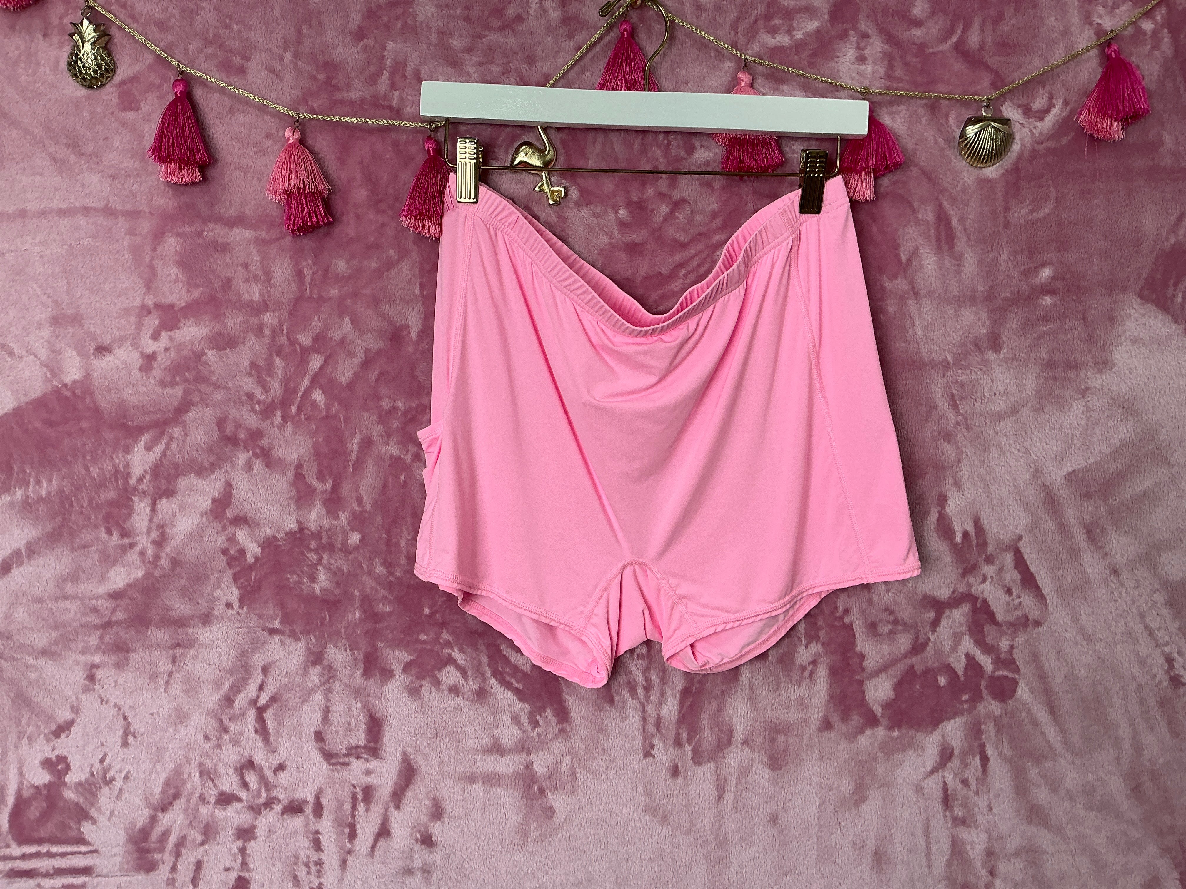 Lilly Pulitzer Shorts - Size XL