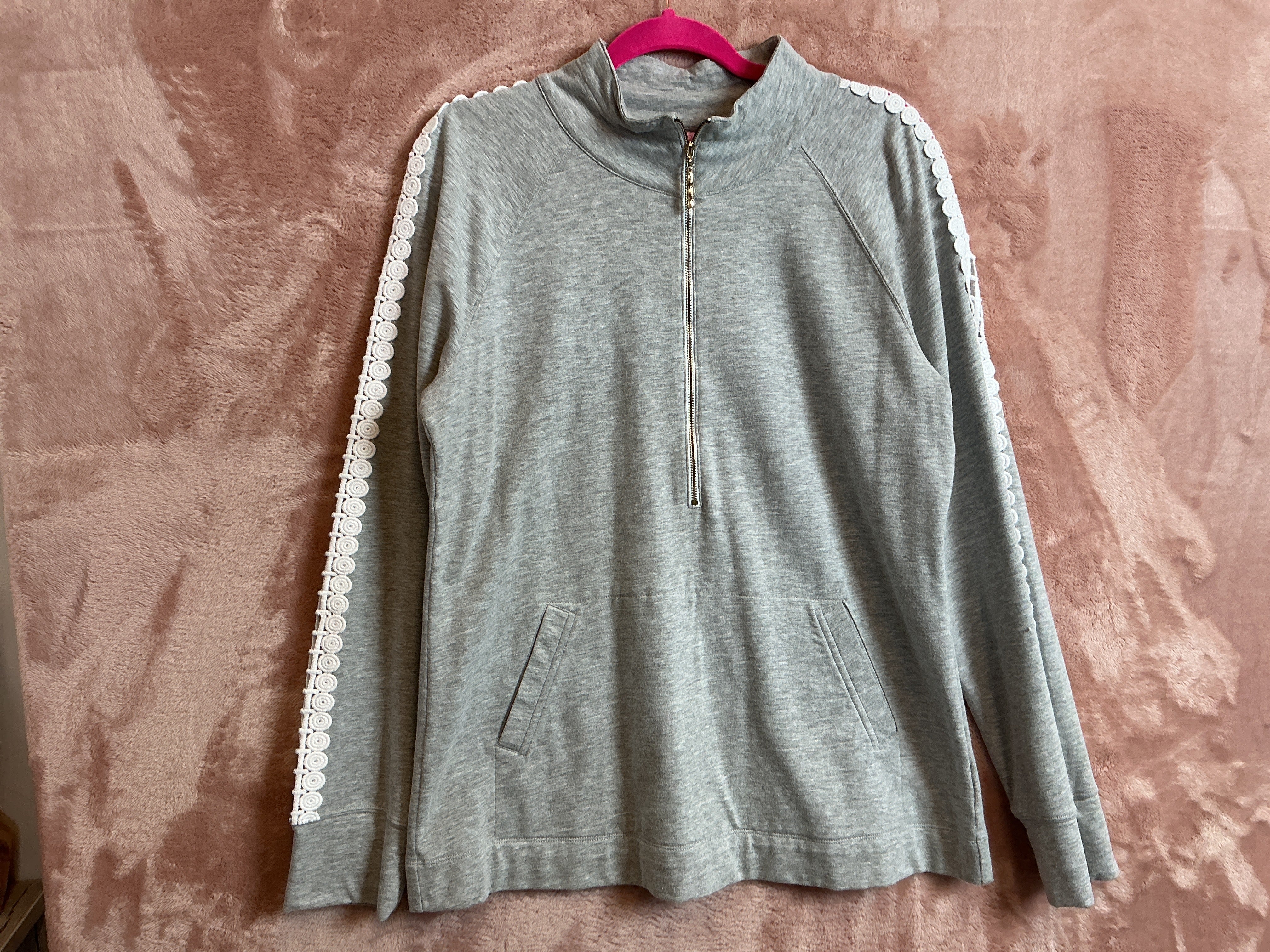 Lilly Pulitzer Pullover - Size L