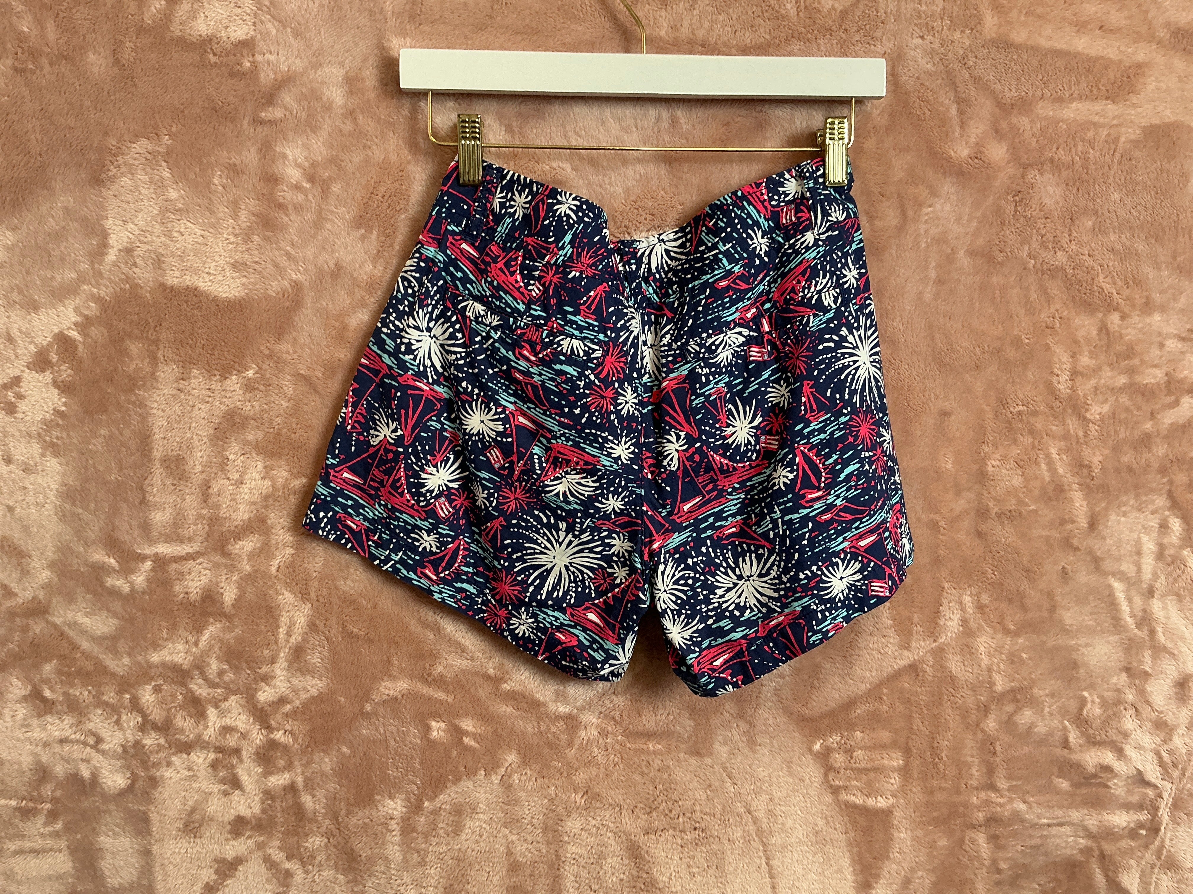 Lilly Pulitzer Short - Size 2